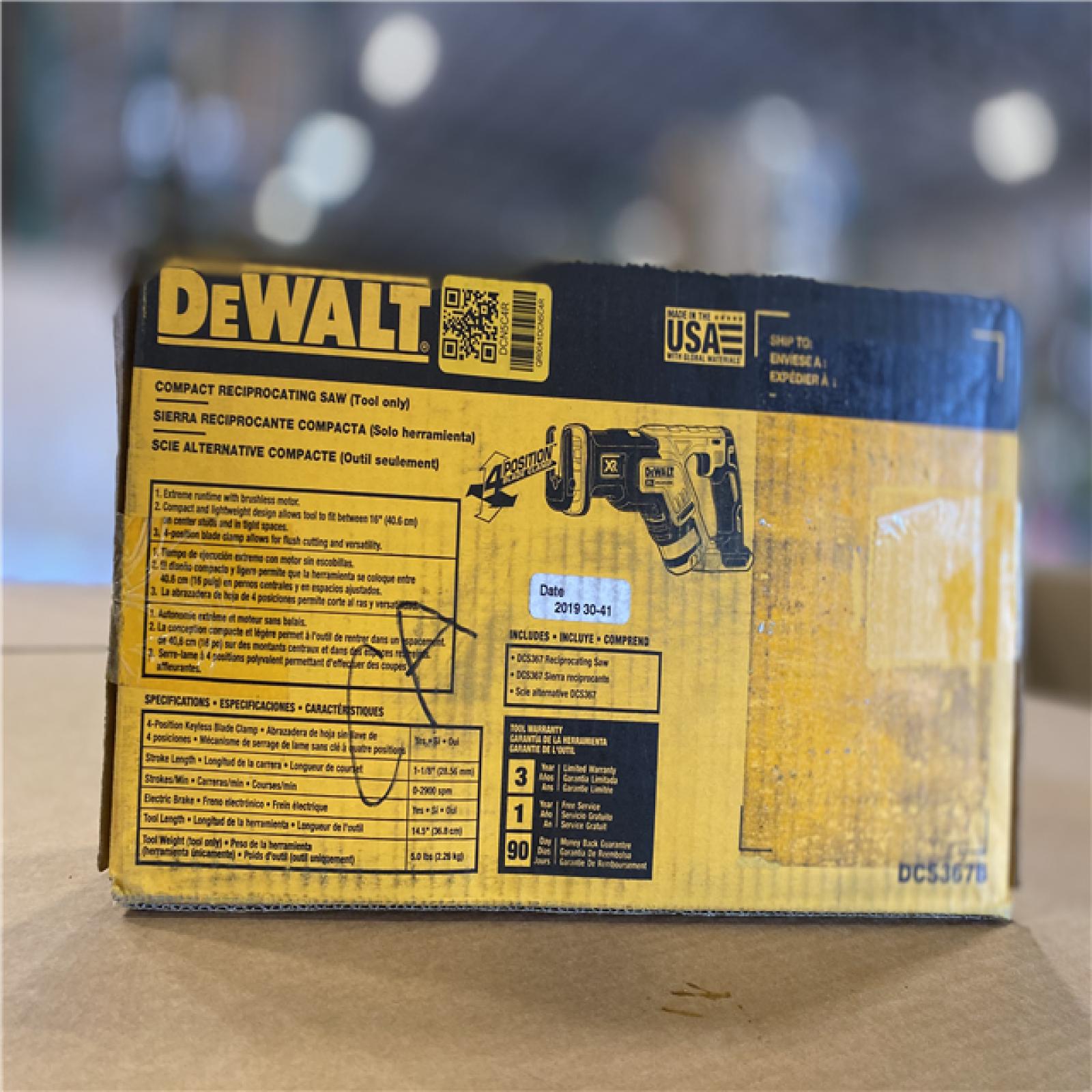 NEW! - DEWALT 20V MAX XR Cordless Brushless Compact Reciprocating Saw (Tool Only)