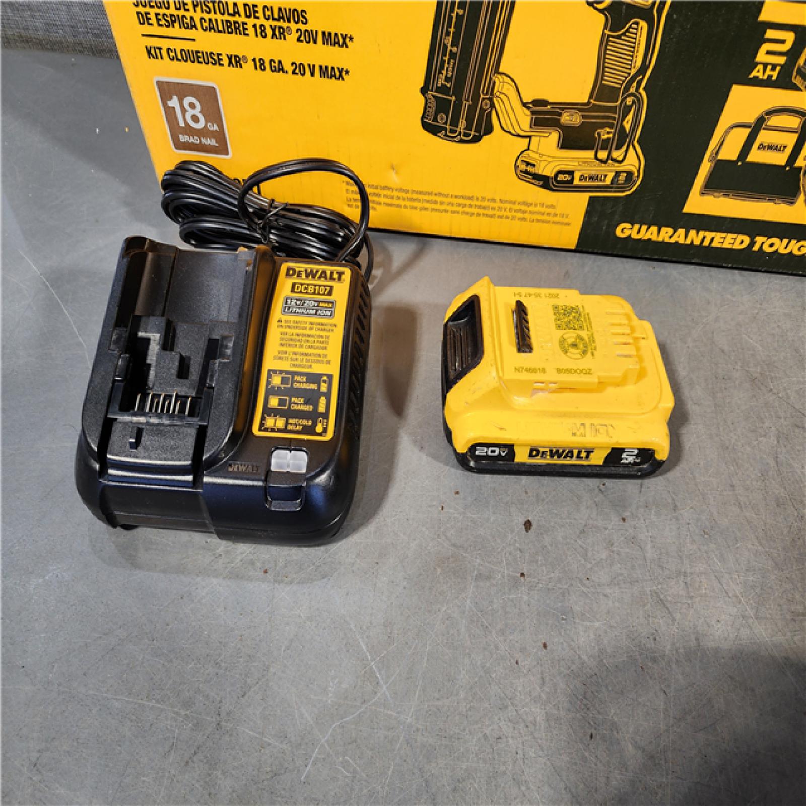 HOUSTON LOCATION - AS-IS DEWALT 20V MAX XR 18 Gauge Brad Nailer Kit