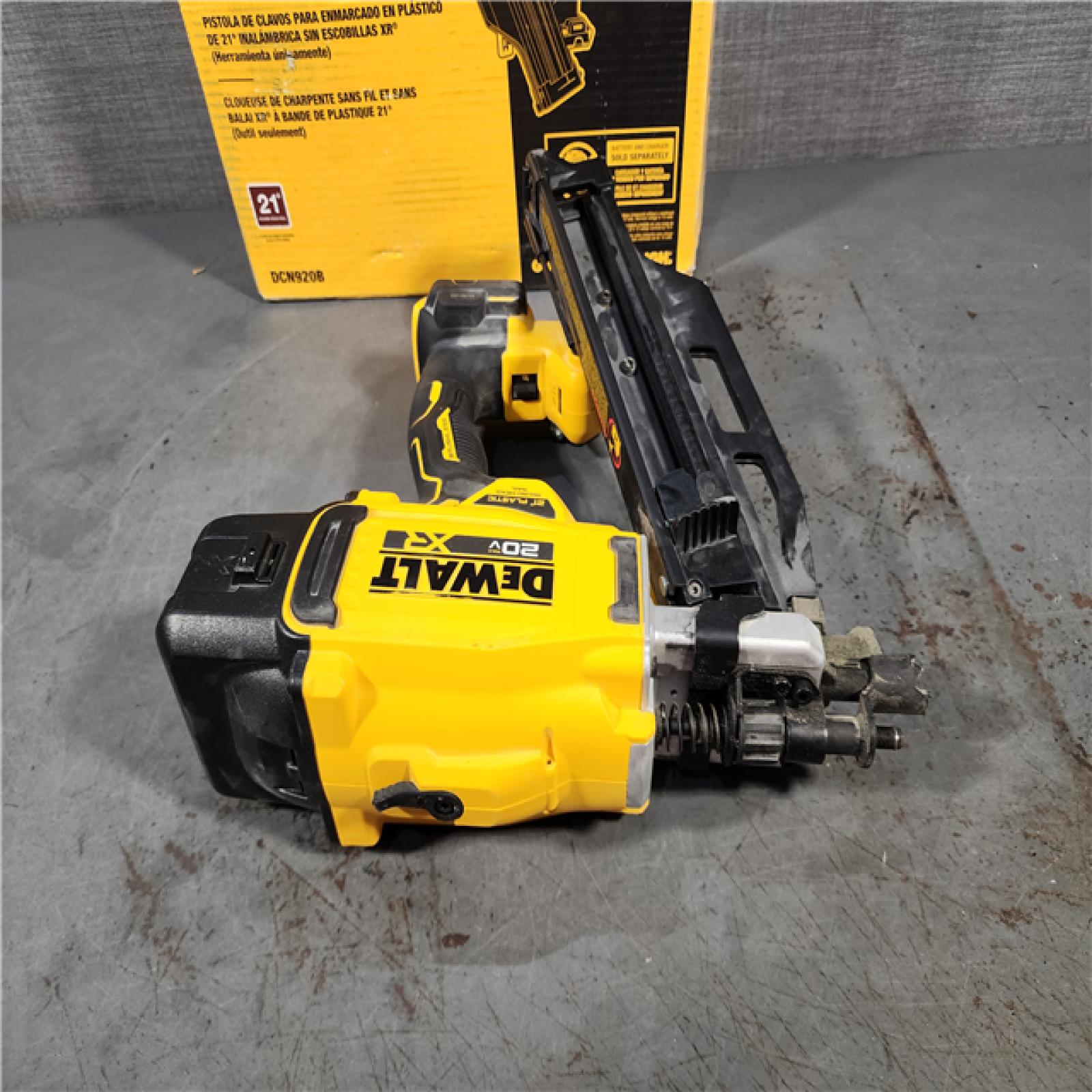 HOUSTON LOCATION - AS-IS DEWALT 20-Volt 21Â° Cordless Framing Nailer (Tool-Only)