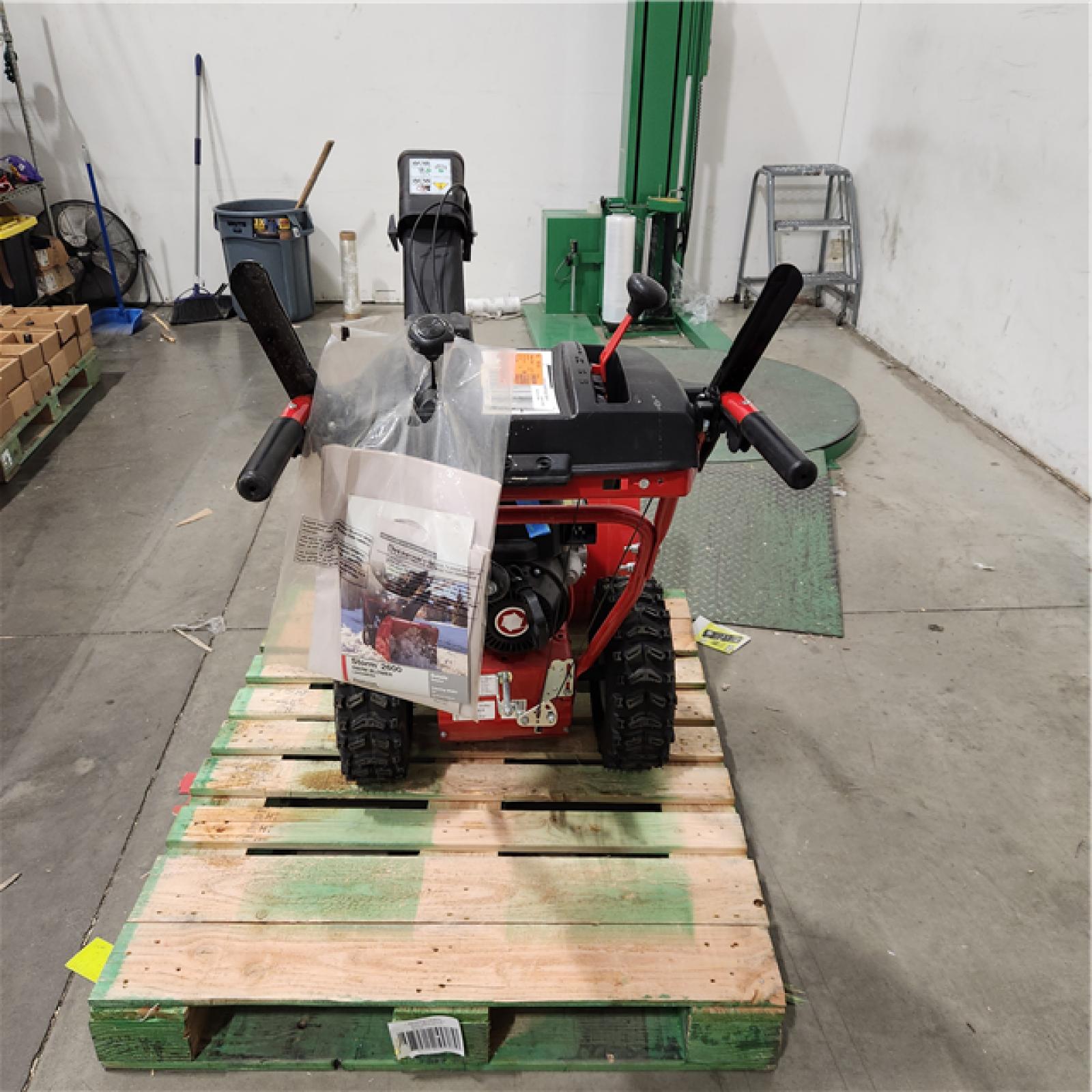 Dallas Location - As-Is  Troy-Bilt Storm 2600 Snow Blower