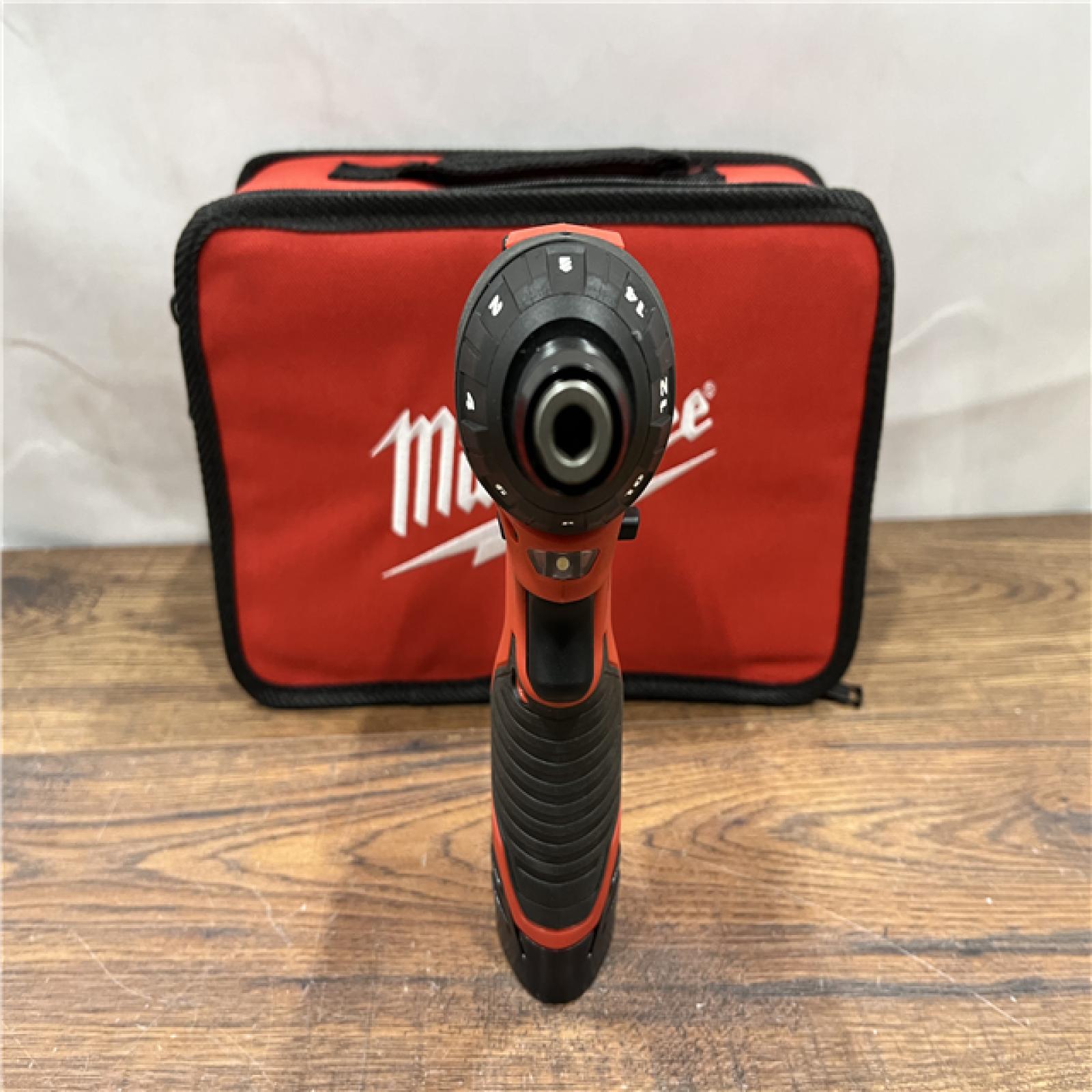 AS IS Milwaukee 2401-22 - M12 12V Cordless Screwdriver Kit