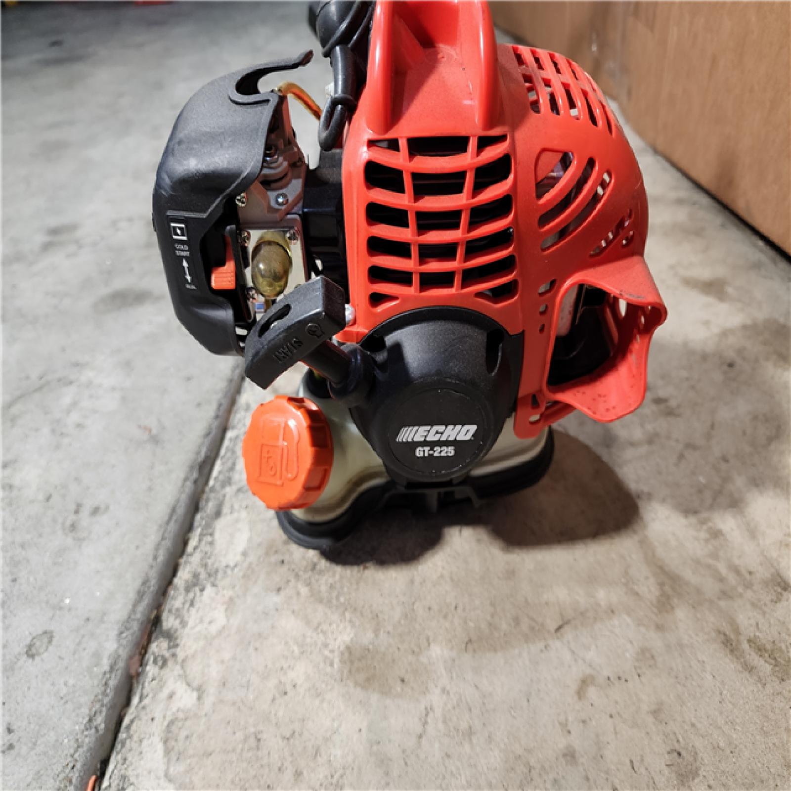 HOUSTON LOCATION - AS-IS Echo GT-225 21.2cc 2 Stroke Lightweight Durable Gas Curved Shaft String Trimmer