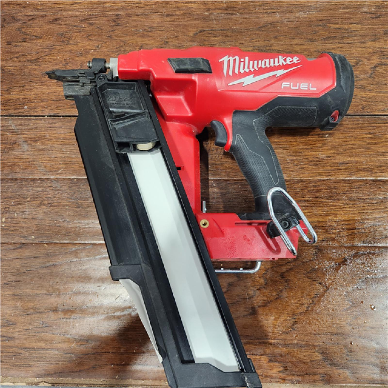 AS-IS Milwaukee 2744-20 M18 FUEL 21-Degree Cordless Framing Nailer (Tool Only)