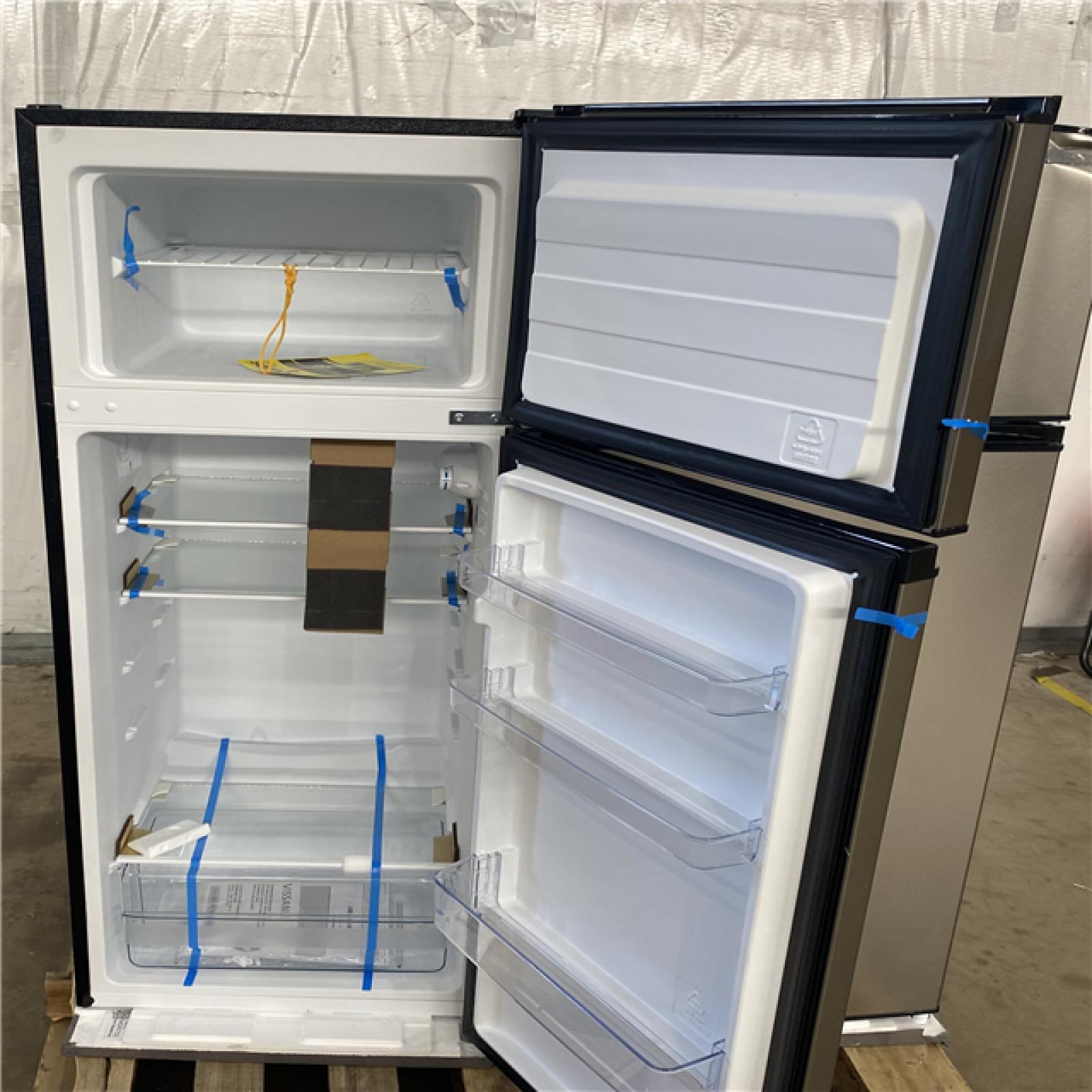 Houston Location AS-IS -(2Qty) Vissani 7.1 Cu. Ft. Refrigerator