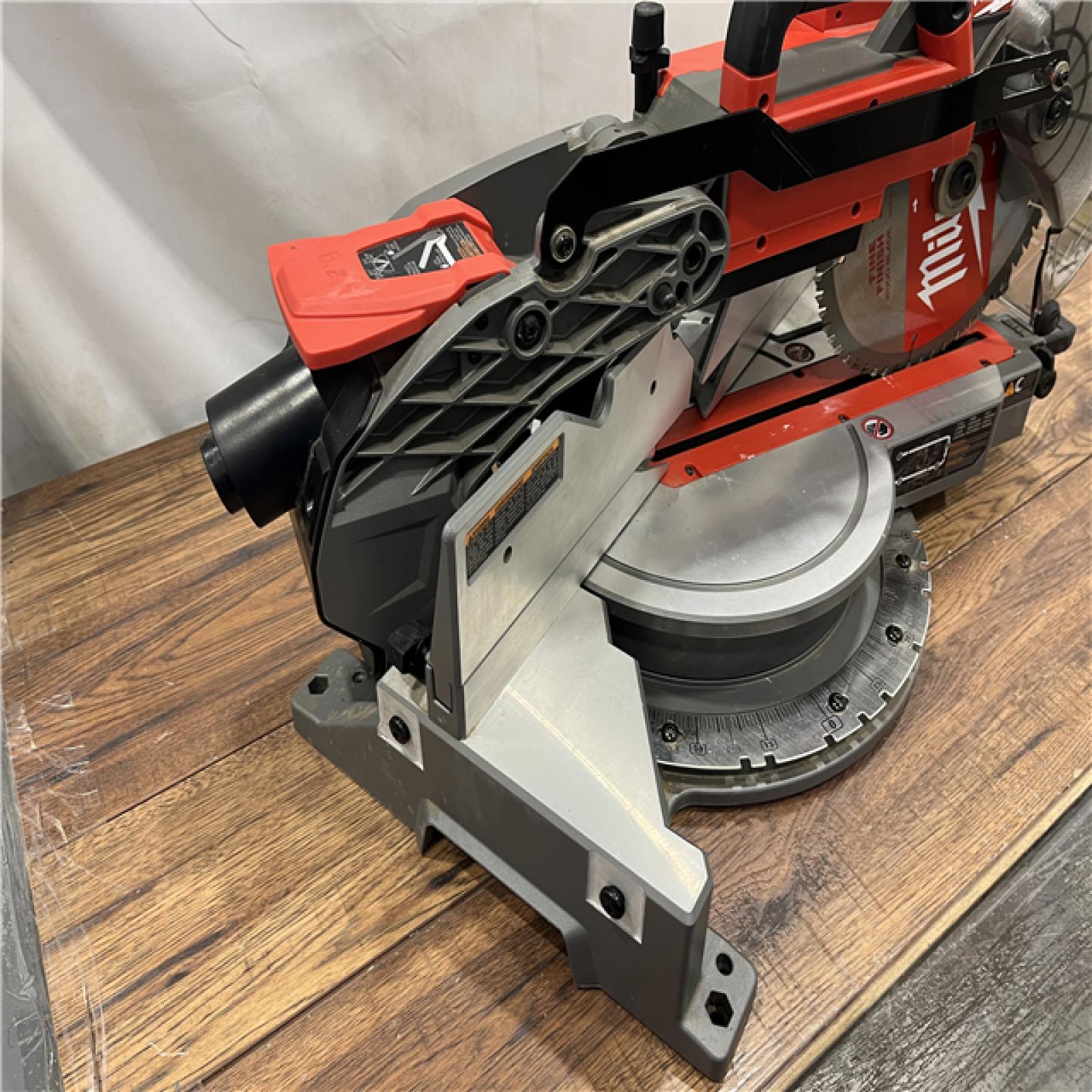 AS-IS M18 FUEL 18V 10 in. Lithium-Ion Brushless Cordless Dual Bevel Sliding Compound Miter Saw Kit with One 8.0 Ah Battery