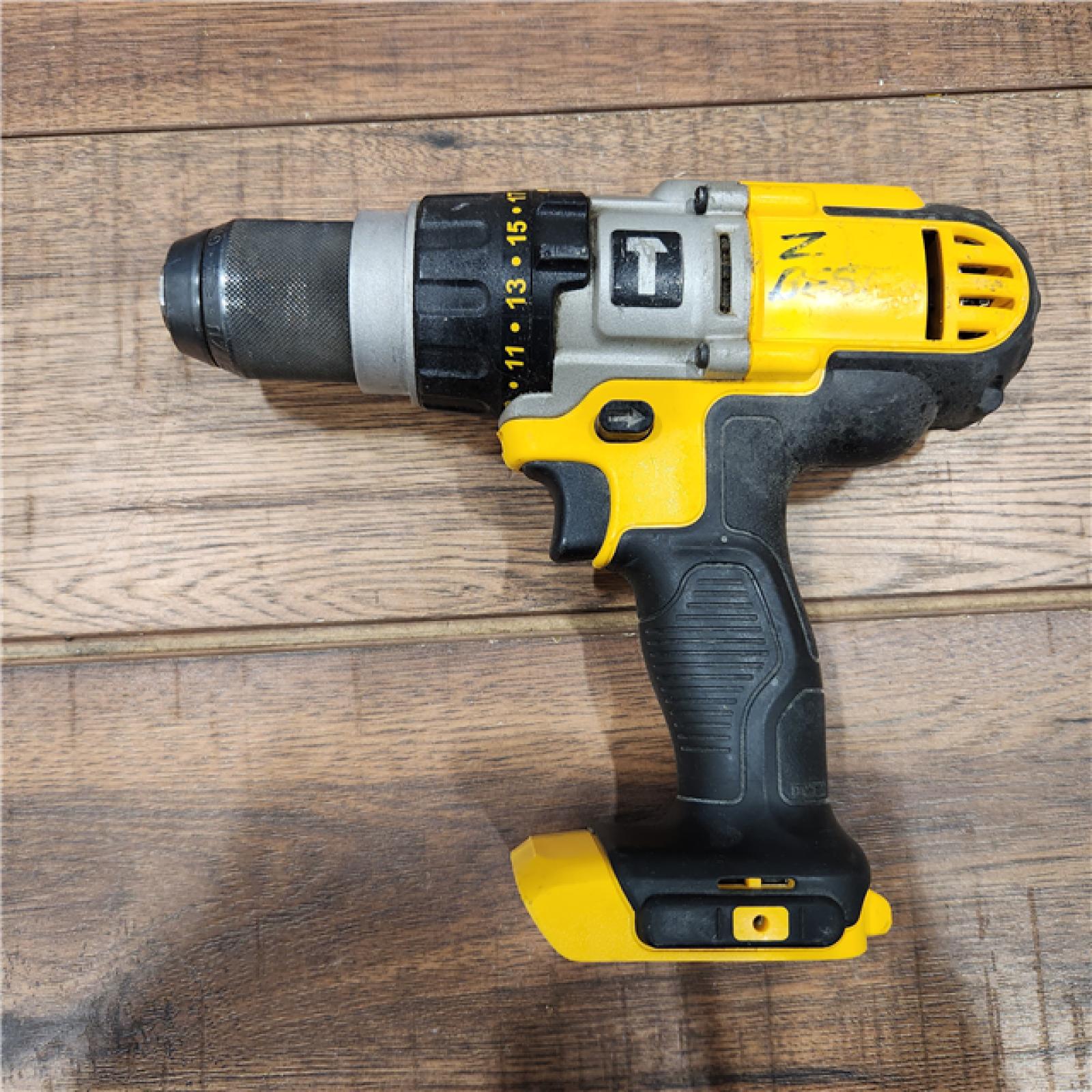 AS-IS DEWALT 20-Volt MAX XR Lithium-Ion Cordless 1/2 in. Premium Brushless Hammer Drill (Tool-Only)