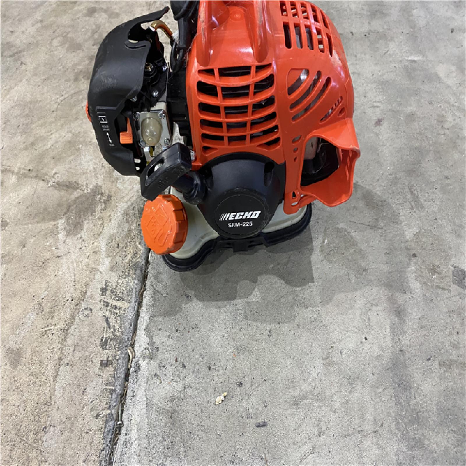 Houston location AS-IS Echo SRM-225 21.2cc 2 Stroke Fuel Efficient Durable Gas Straight Shaft Trimmer