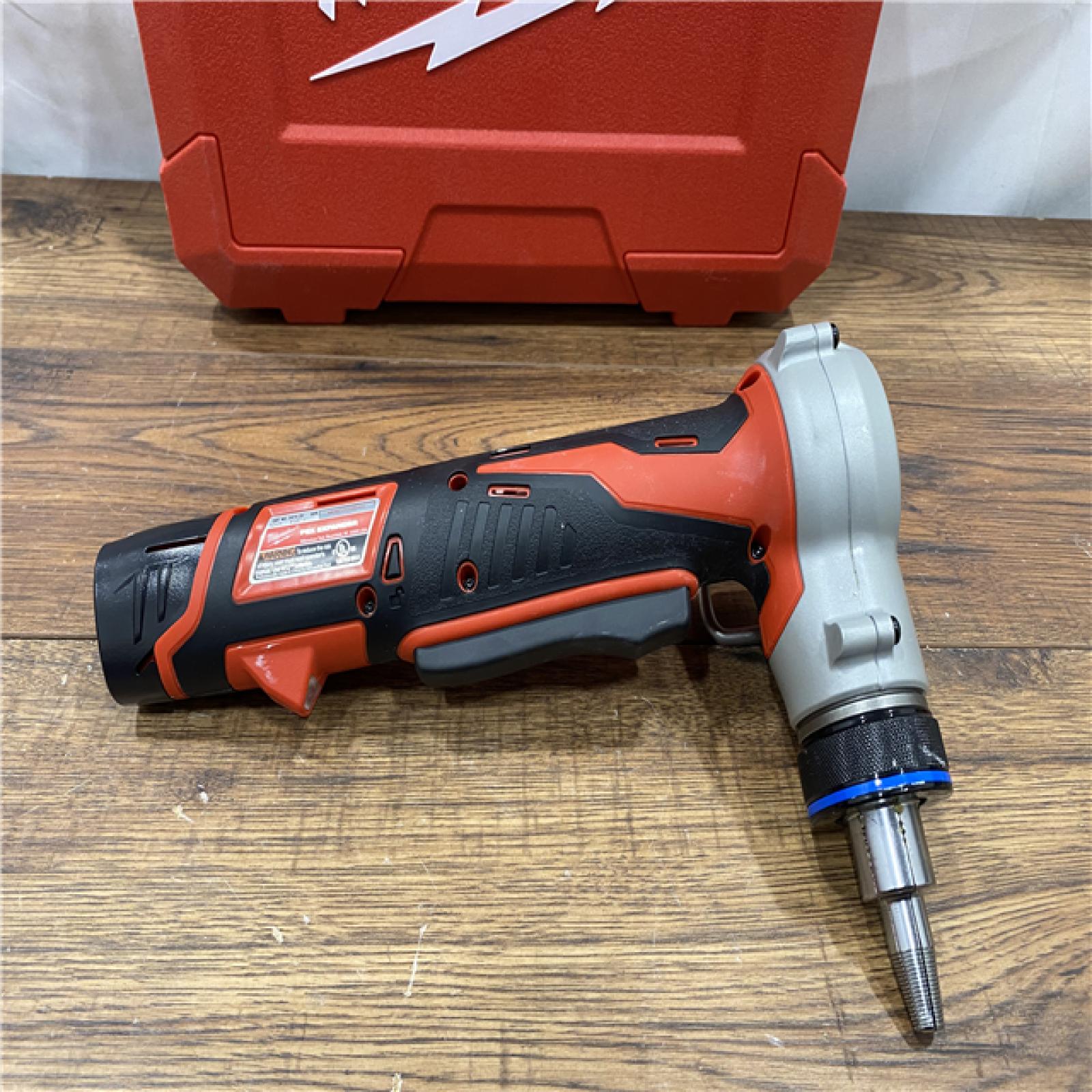 AS IS M12 12-Volt Lithium-Ion Cordless PEX Expansion Tool Kit with (2) 1.5 Ah Batteries, (3) Expansion Heads and Hard Case