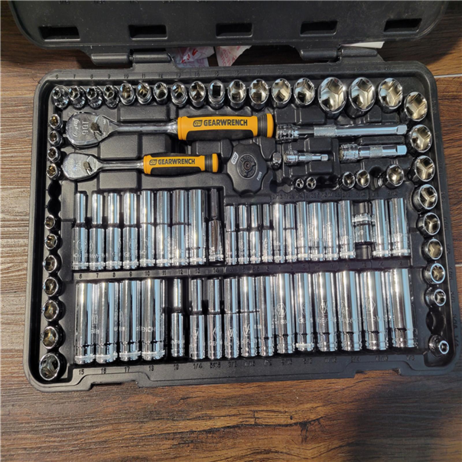 CALIFORNIA AS-IS GEARWRENCH TOOL SET