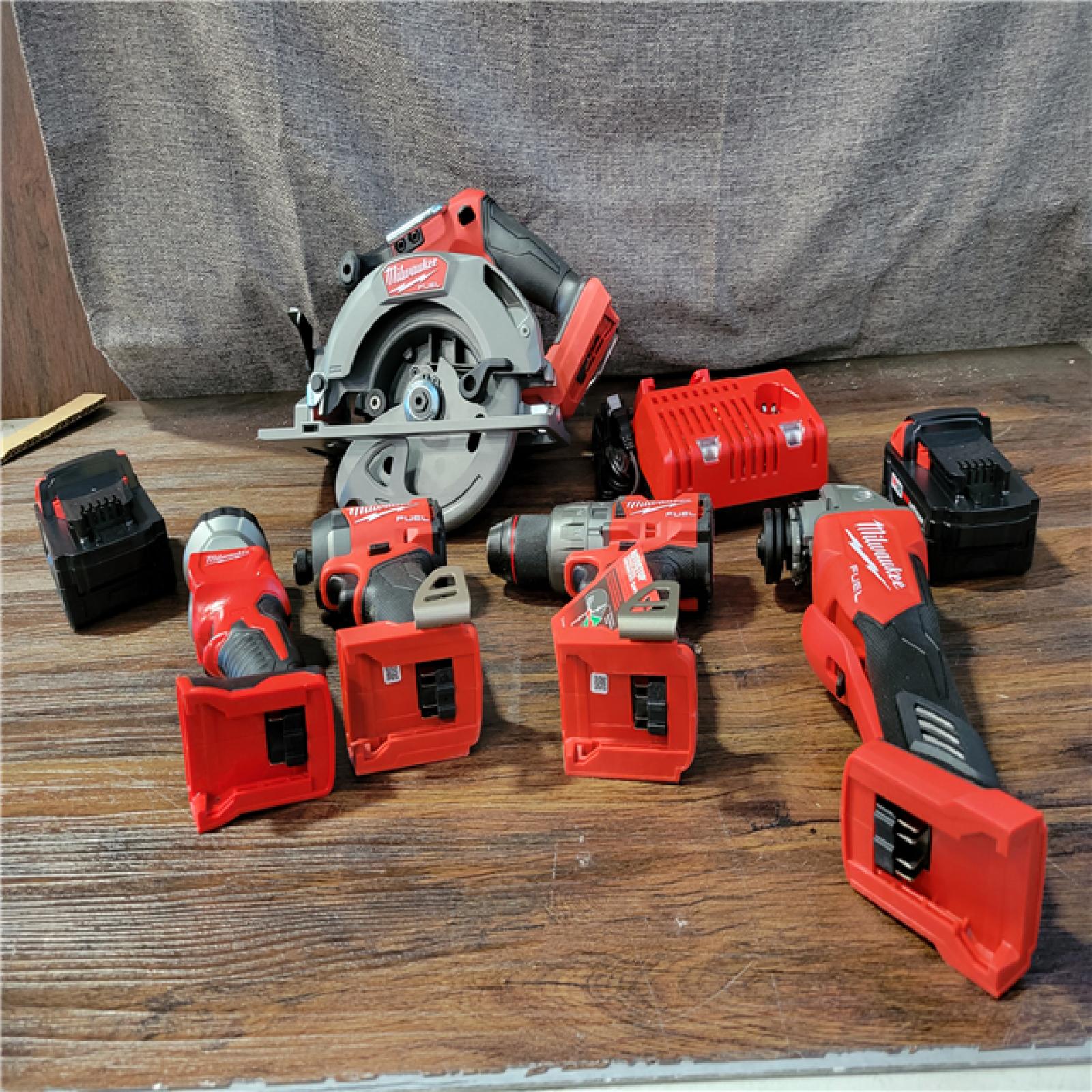 CALIFORNIA AS-IS MILWAUKEE M18 FUEL 5-TOOL COMBO KIT (2 BATTERIES, CHARGER, AND BAG INCLUDED) (MISSING 1 BATTERY)