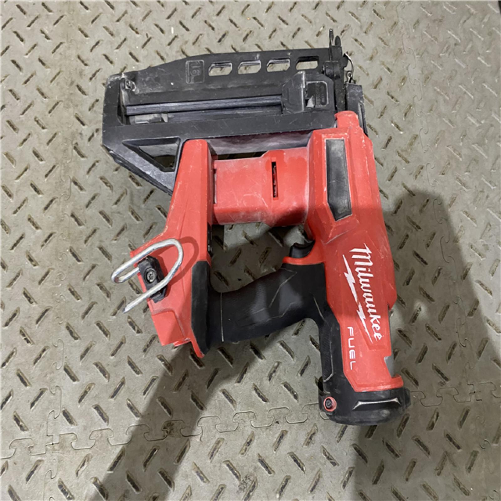 Houston location AS-IS Milwaukee Tool Cordless Finish Nail Gun 18 V 3020-20