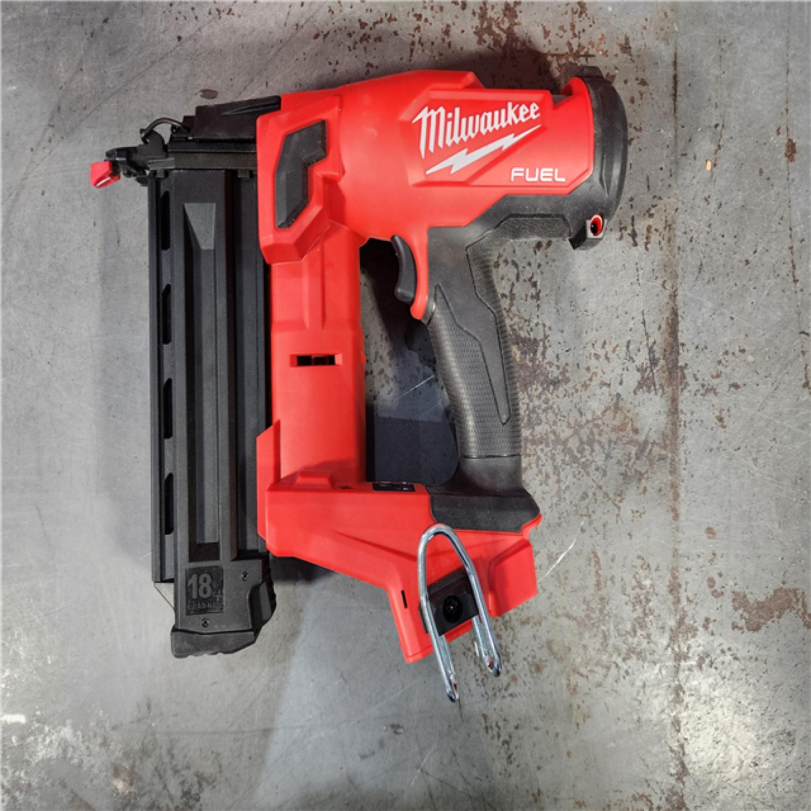 HOUSTON LOCATION - AS-IS (APPEARS LIKE NEW) Milwaukee M18 Fuel 18V Brushless 18-Gauge Brad Nailer 2746-20 (Bare Tool)