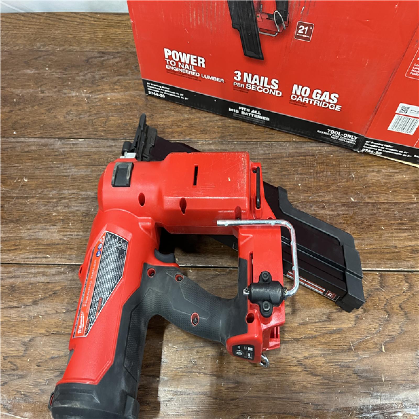 AS-IS Milwaukee 2744-20 M18 FUEL 21-Degree Cordless Framing Nailer (Tool Only)