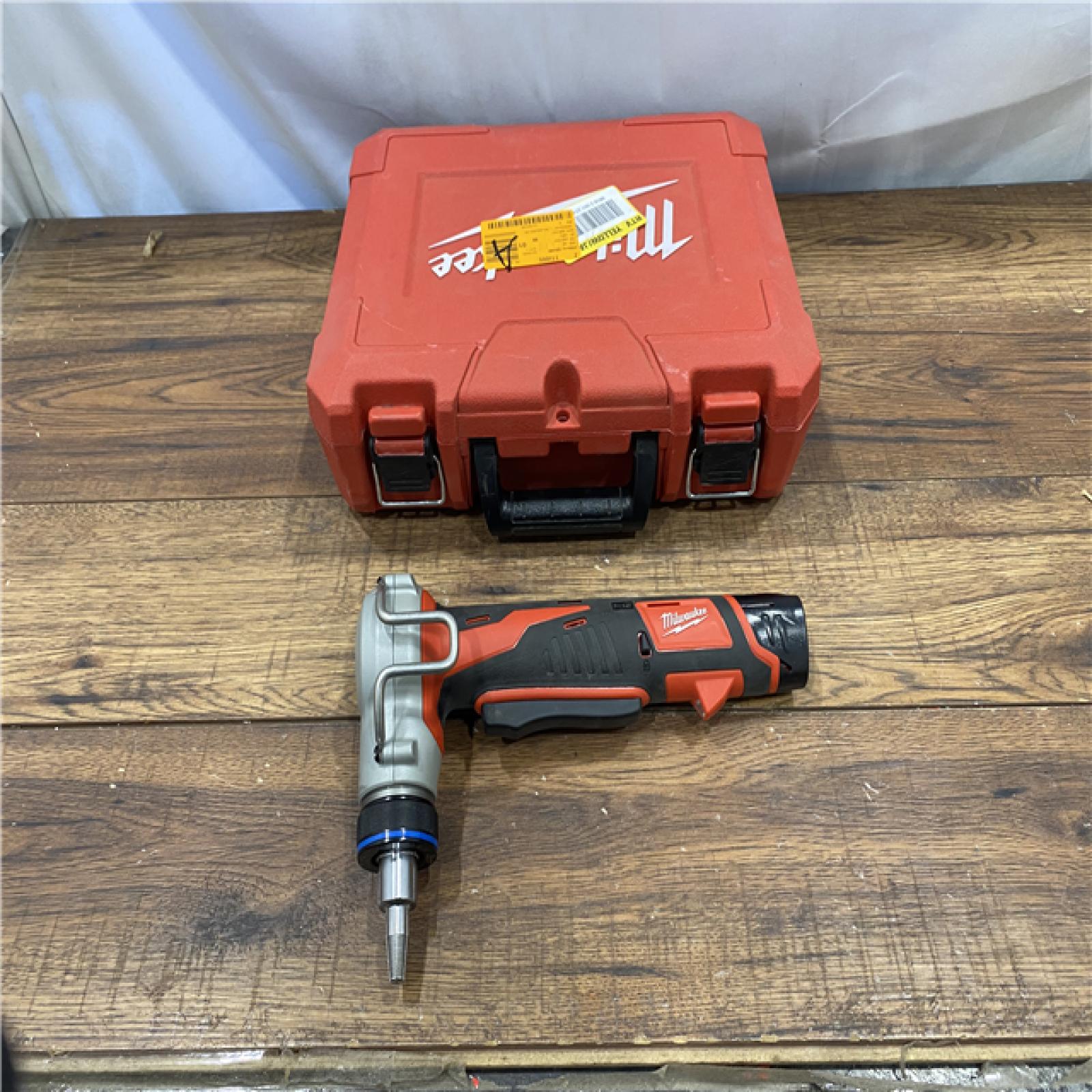 AS IS M12 12-Volt Lithium-Ion Cordless PEX Expansion Tool Kit with (2) 1.5 Ah Batteries, (3) Expansion Heads and Hard Case