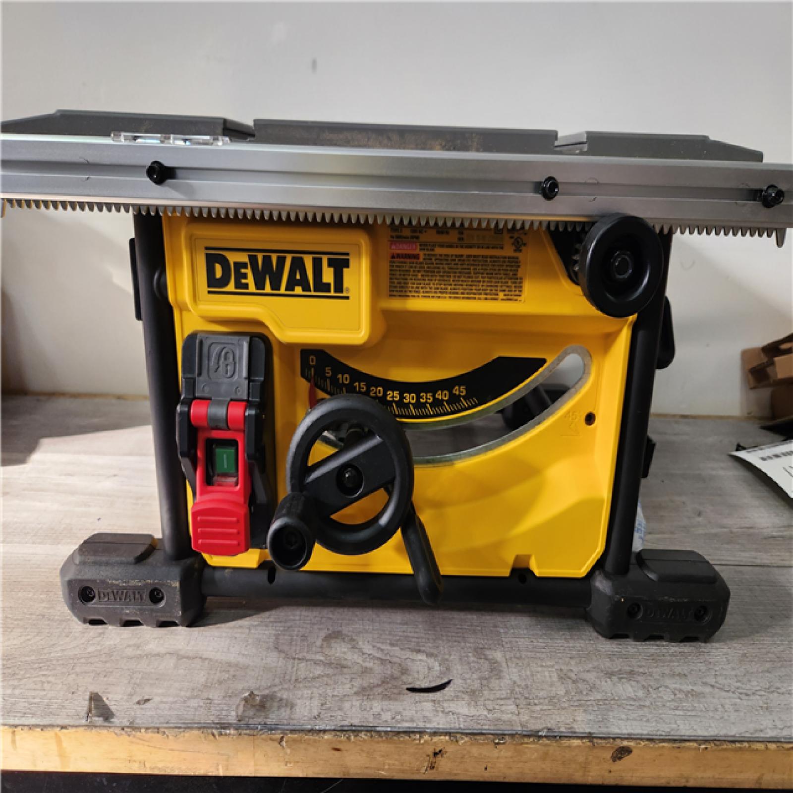 Phoenix Location DEWALT 15 Amp Corded 8-1/4 in. Compact Portable Jobsite Tablesaw (Stand Not Included)