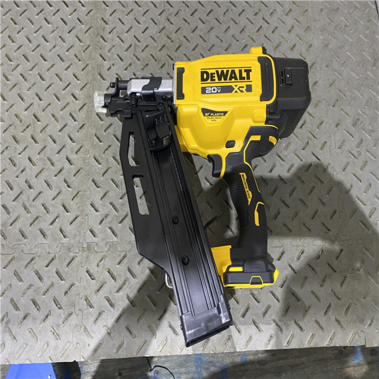 Houston location AS-IS DEWALT 20-Volt 21Â° Cordless Framing Nailer (Tool-Only)