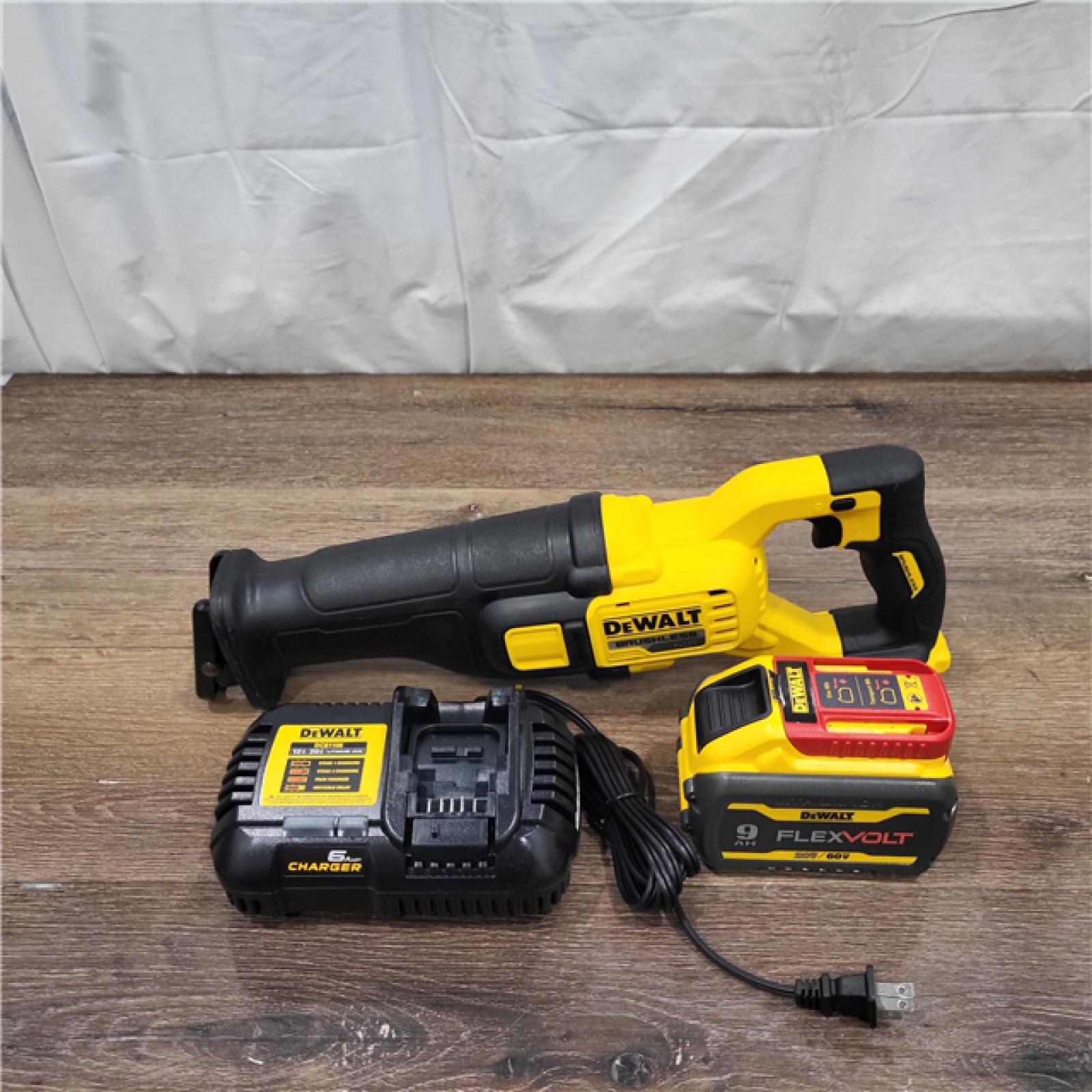 NEW! FLEXVOLT 60V MAX Cordless Brushless Reciprocating Saw with (1) FLEXVOLT 9.0Ah Battery