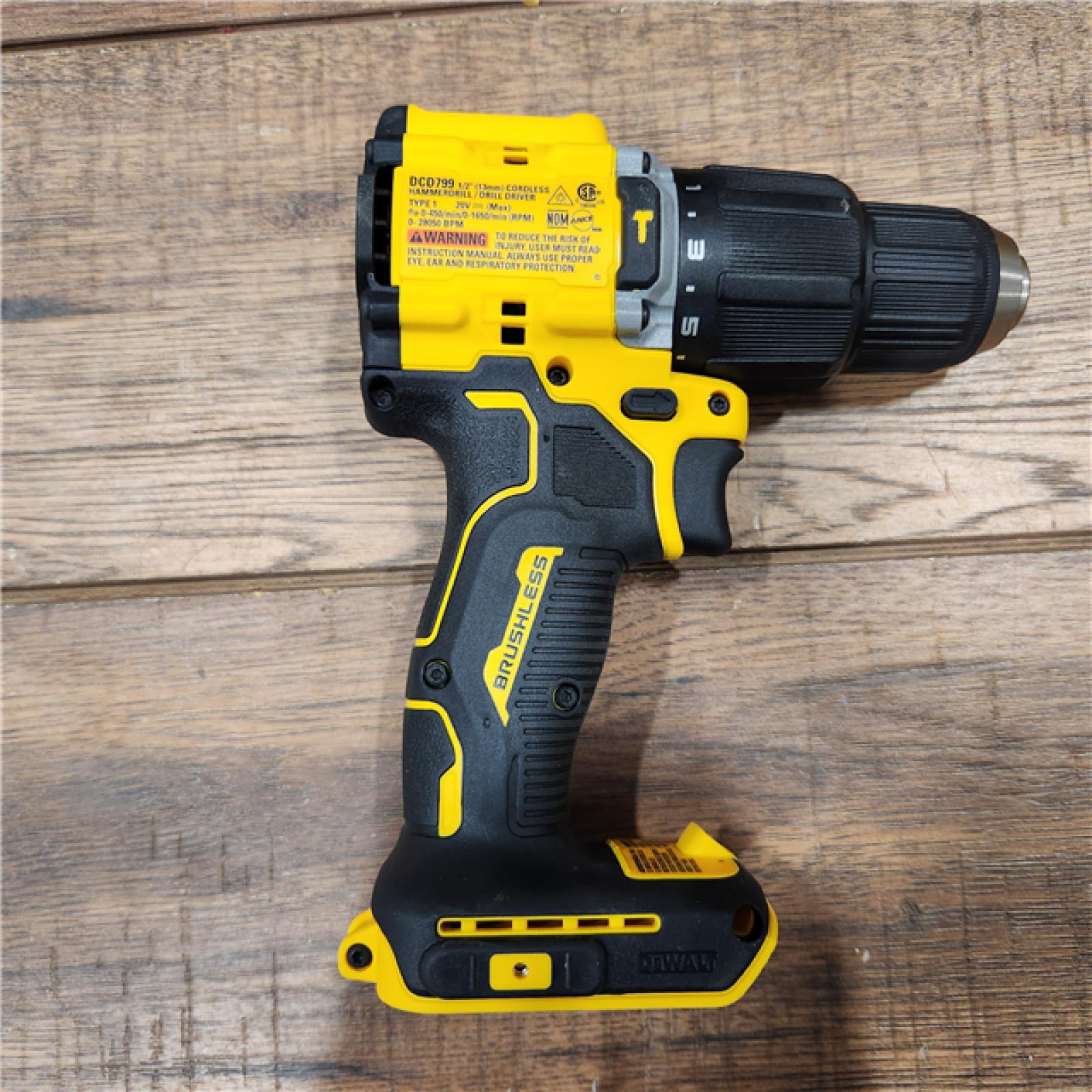 AS-IS ATOMIC 20-Volt Lithium-Ion Cordless 1/2 in. Compact Hammer Drill with 3.0Ah Battery, Charger and Bag