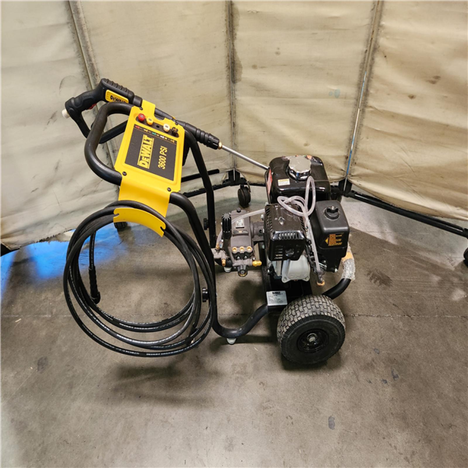 California AS-IS DEWALT 3600 PSI 2.5 GPM Cold Water Gas Professional Pressure Washer with HONDA GX200 Engine