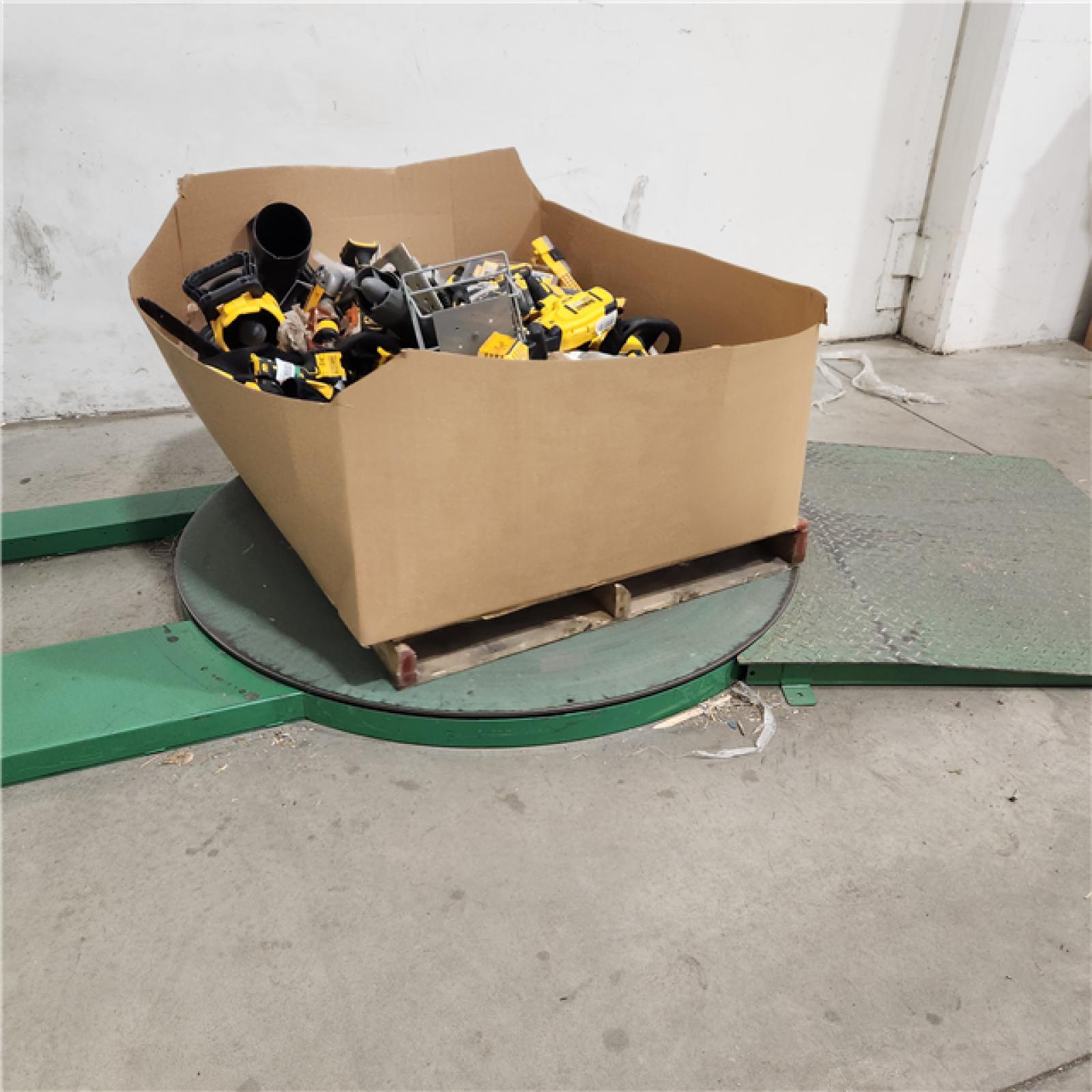 Dallas Location - As-Is DEWALT Tool Pallet