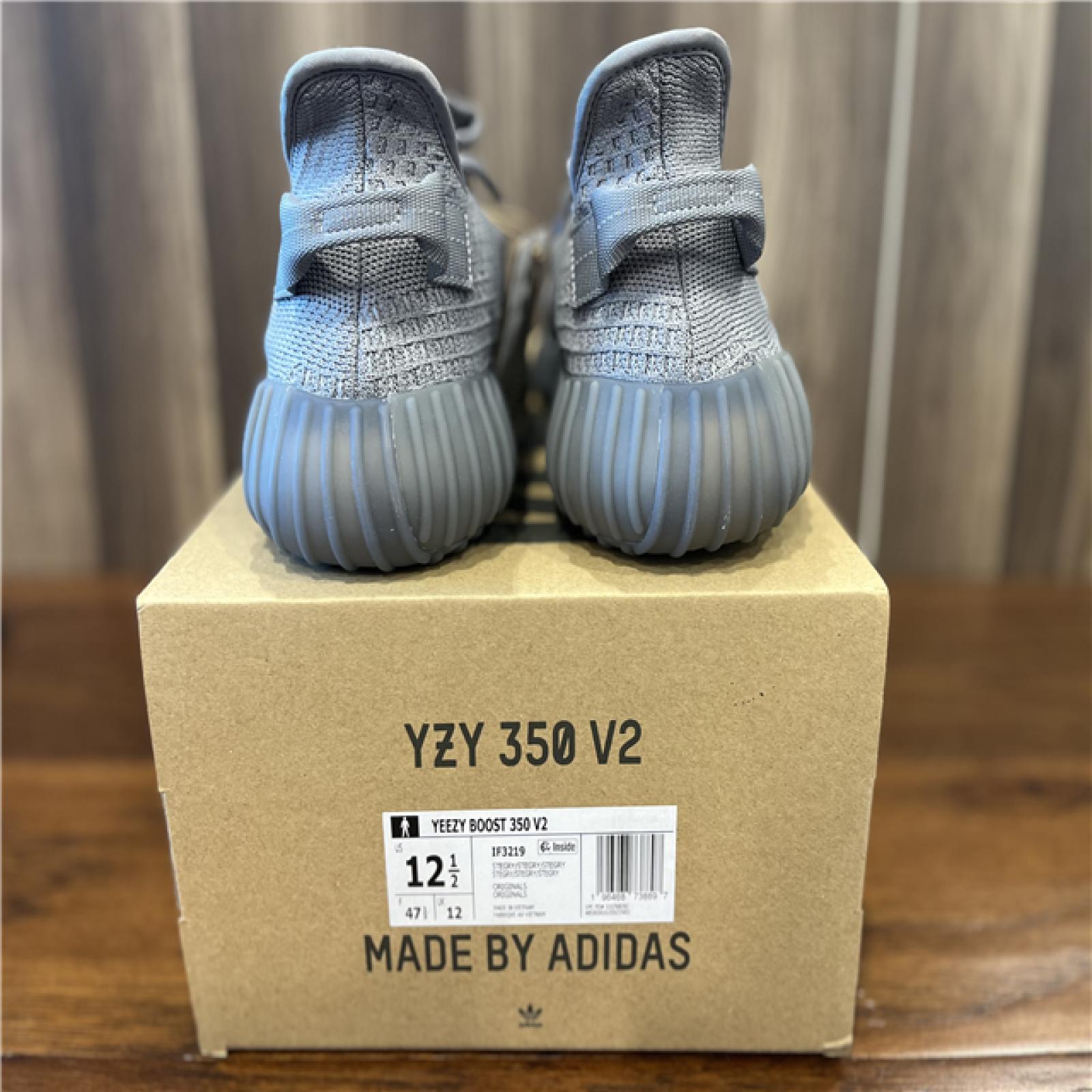 NEW! Yeezy Boost 350 V2 Steel Grey - Size: 12 1/2