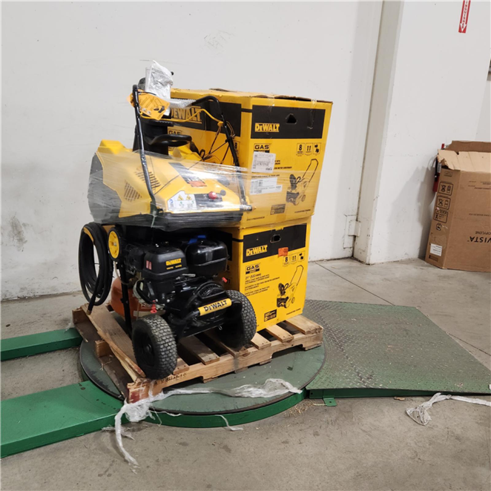 Dallas Location - As-Is Outdoor Power Equipment