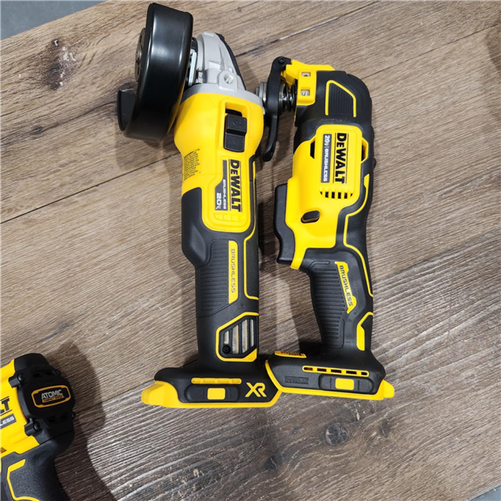 AS-IS Dewalt 20-Volt MAX ToughSystem Lithium-Ion 6-Tool Cordless Combo Kit