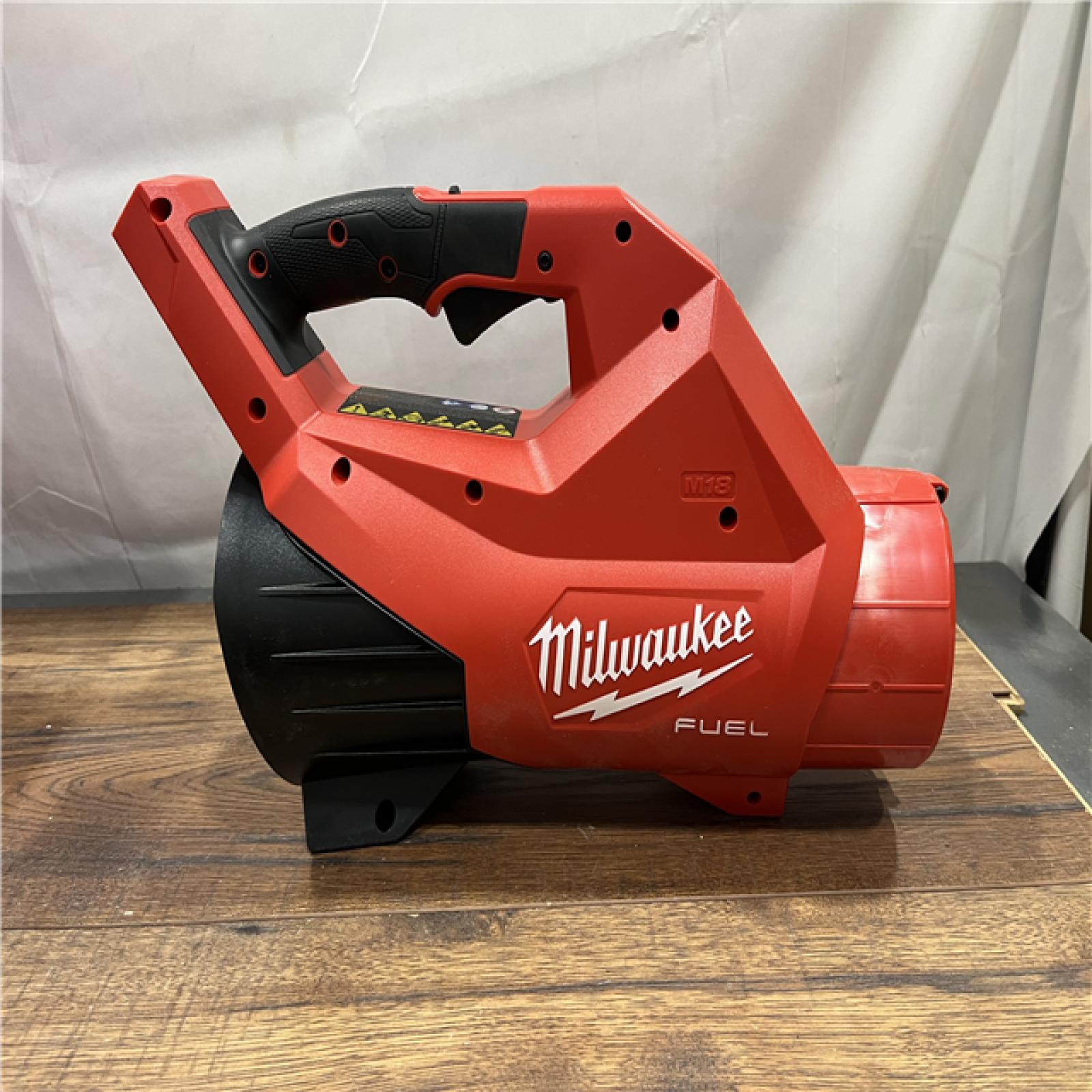 AS-IS Milwaukee M18 FUEL 18V Lithium-Ion Brushless Cordless Handheld Blower (Tool-Only)