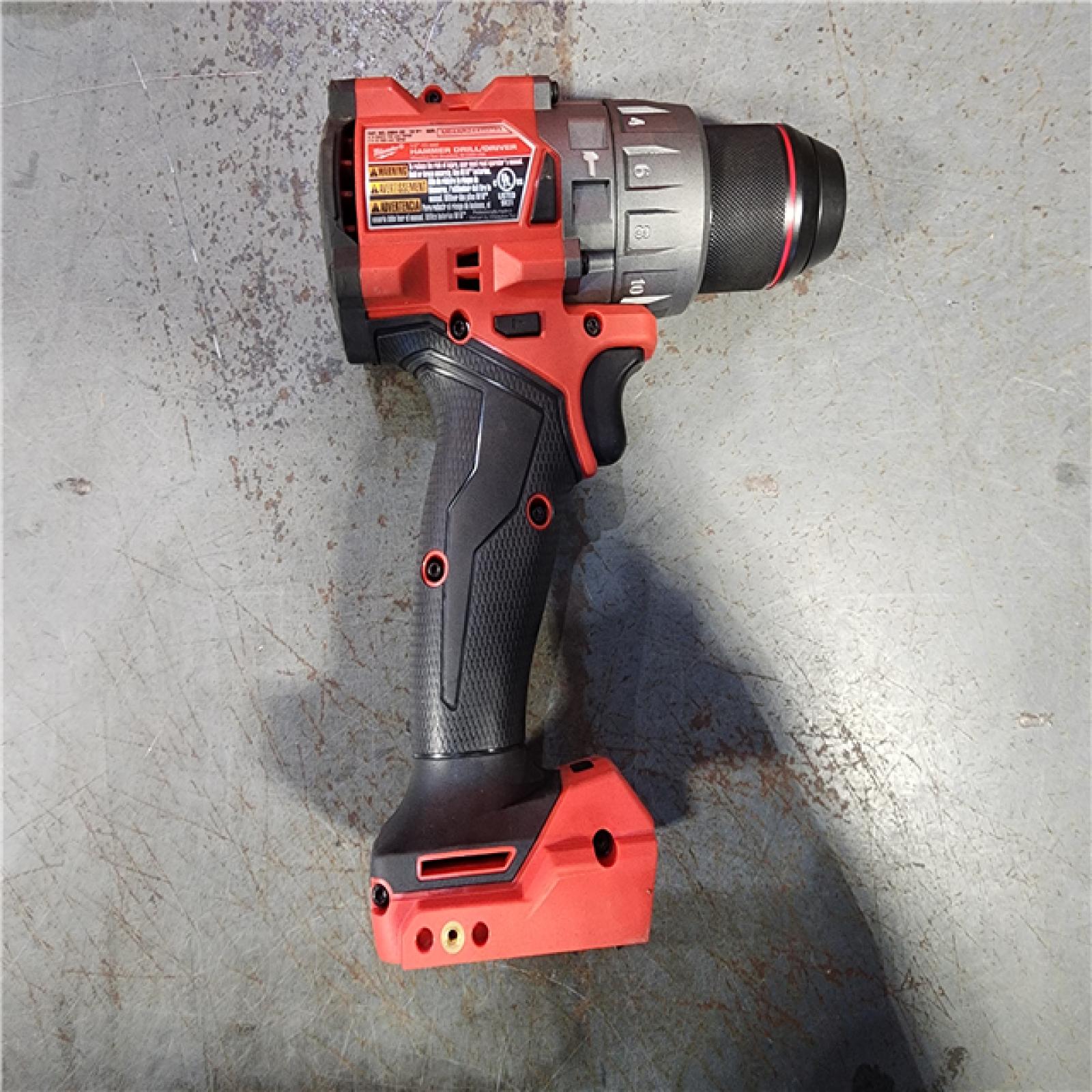 HOUSTON LOCATION - AS-IS (APPEARS LIKE NEW) Milwaukee 2904-22 Hammer Drill Driver Kit with Batteries  Charger & Tool Case  Red