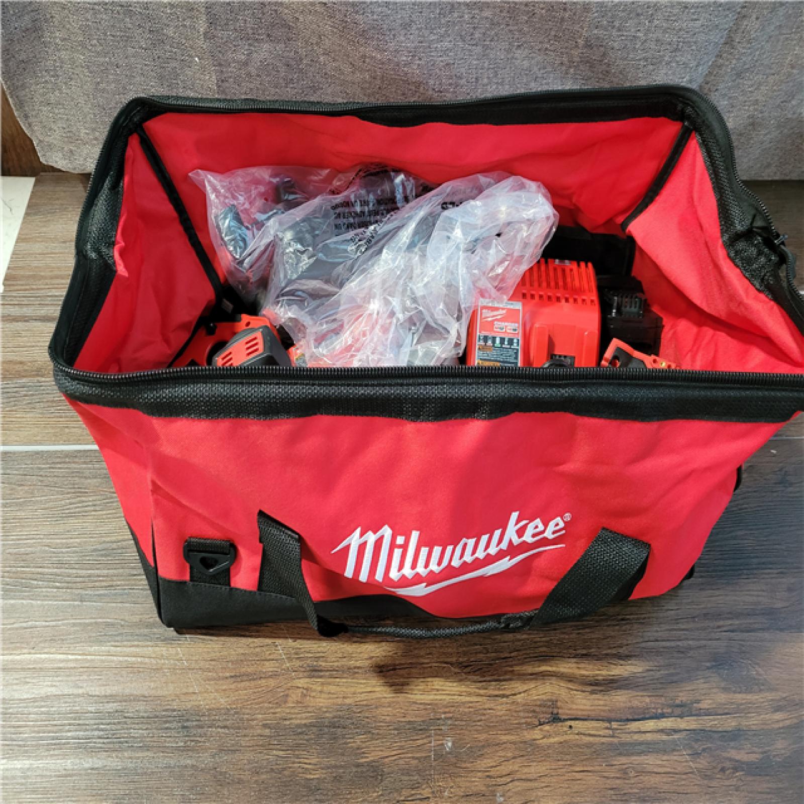 CALIFORNIA NEW MILWAUKEE M18 9-TOOL COMBO KIT (2 BATTERIES, 1 CHARGER, AND BAG INCLUDED)