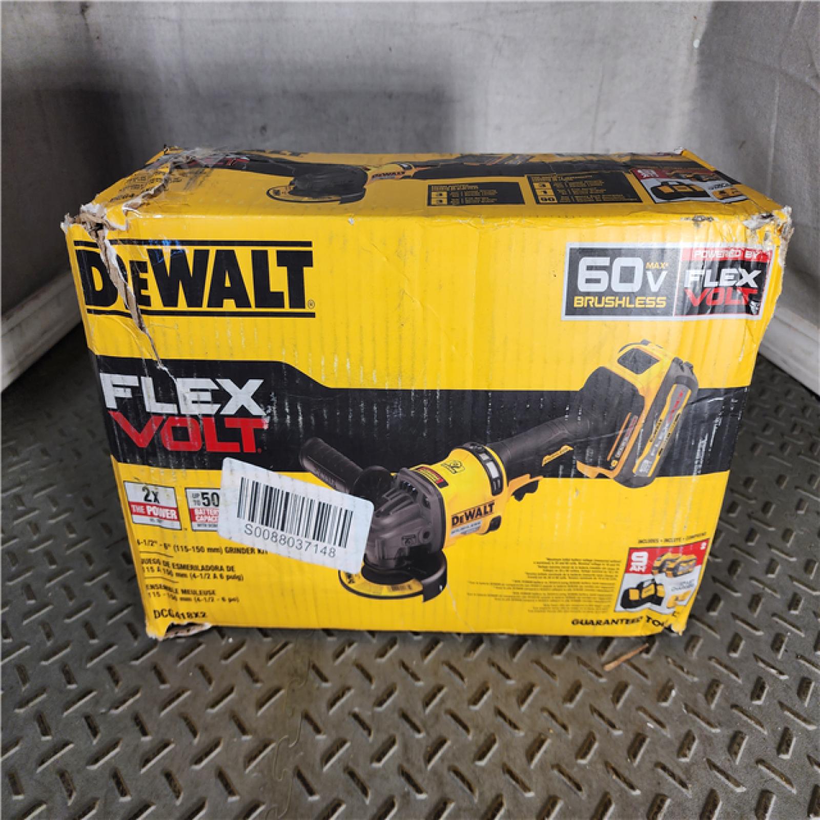 HOUSTON LOCATION - AS-IS (APPEARS LIKE NEW) DeWalt Flexvolt 60V Max Cordless Grinder  4.5 in; 6 in  Kit  1 KT (115-DCG418X2)