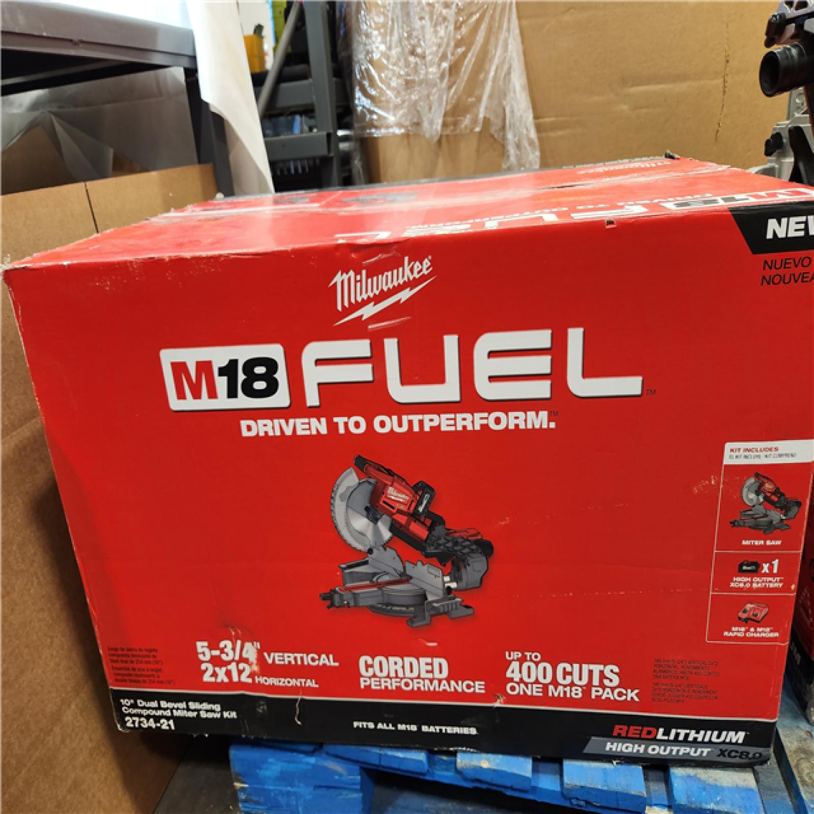 AS-IS   Milwaukee M18 FUEL Cordless Brushless Dual-Bevel Sliding Compound 10 in. Miter Saw Kit