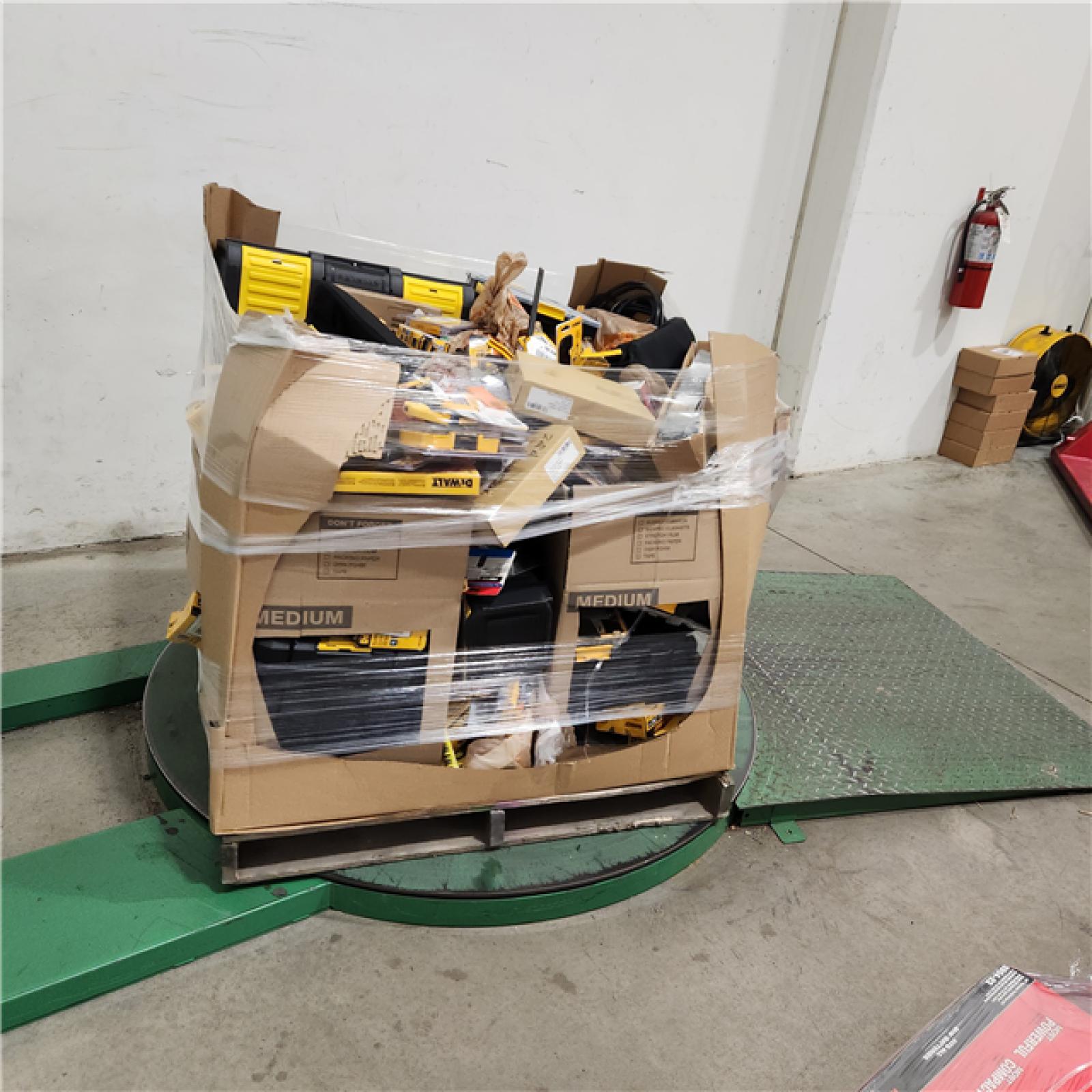 Dallas Location - As-Is DEWALT Tool Pallet