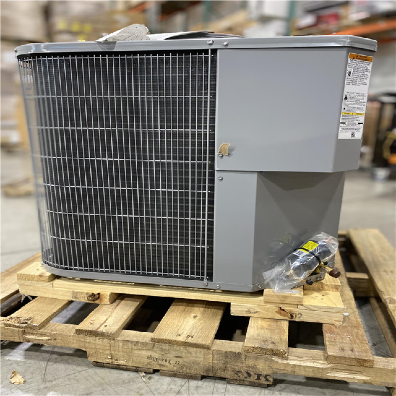 DALLAS LOCATION - Smartcomfort by Carrier 2.5 Ton 14 SEER Condensing Unit