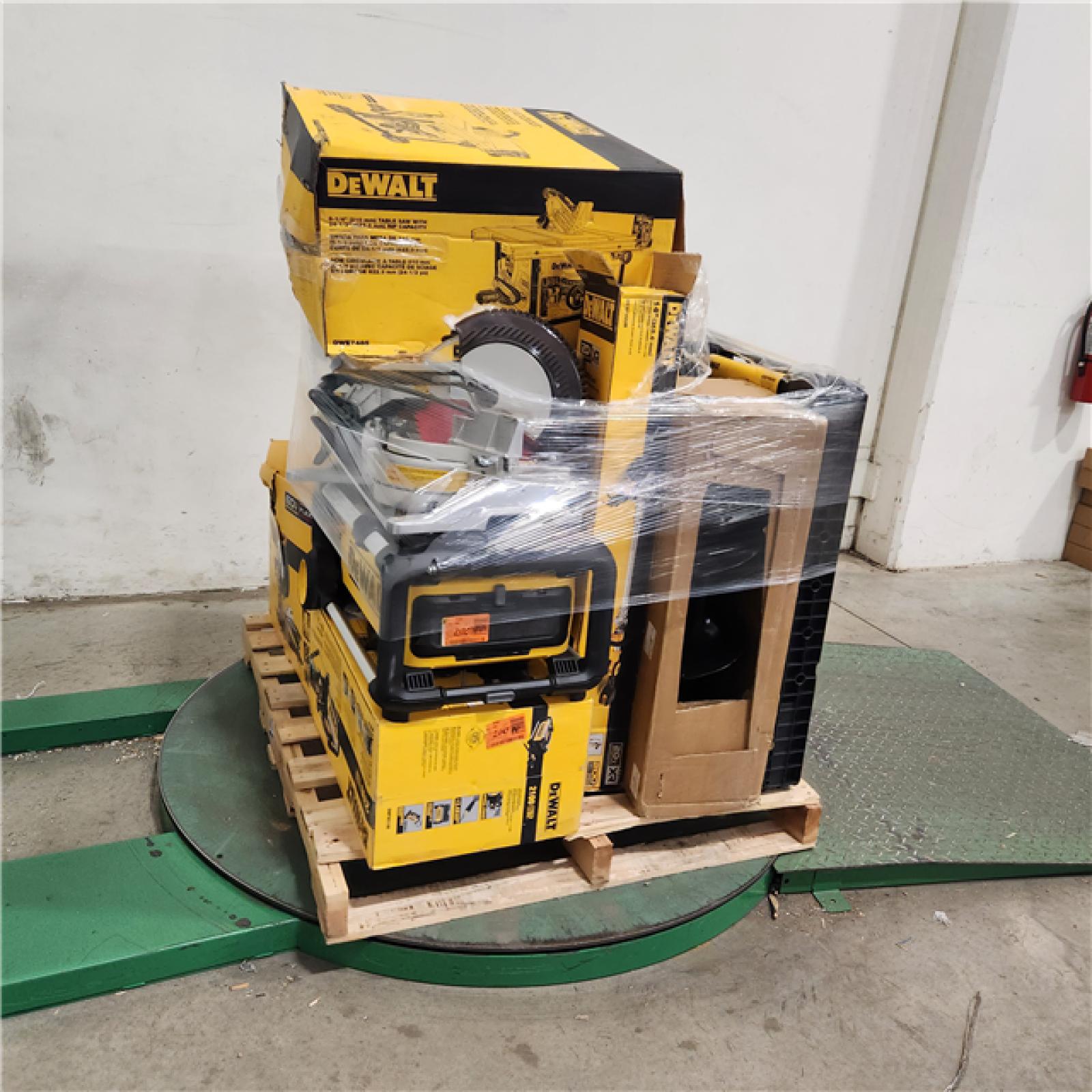 Dallas Location - As-Is DEWALT Tool Pallet