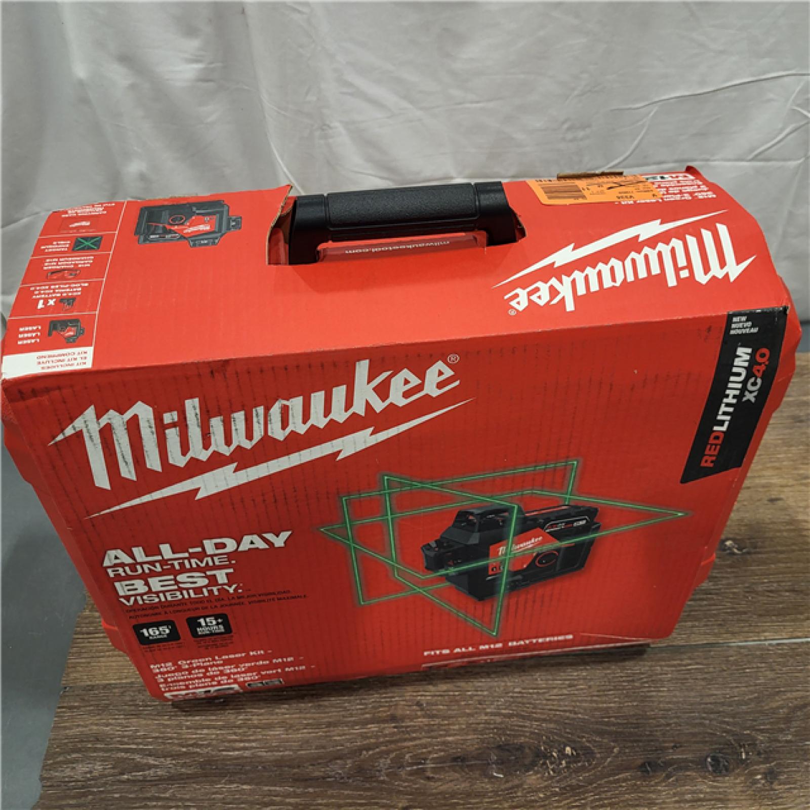 AS-IS Milwaukee-3632-21 M12 Green Beam Laser 360Â° 3-Plane Kit