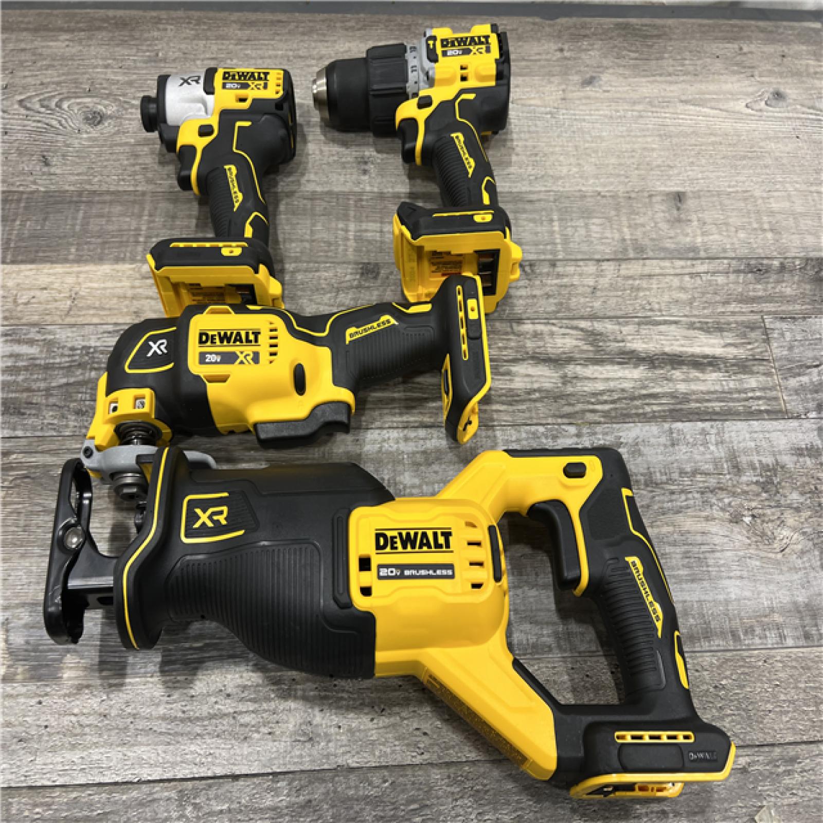 AS-IS DEWALT 20-Volt Maximum Lithium-Ion Cordless 4-Tool Combo Kit with (2) 4 Ah Batteries and Charger