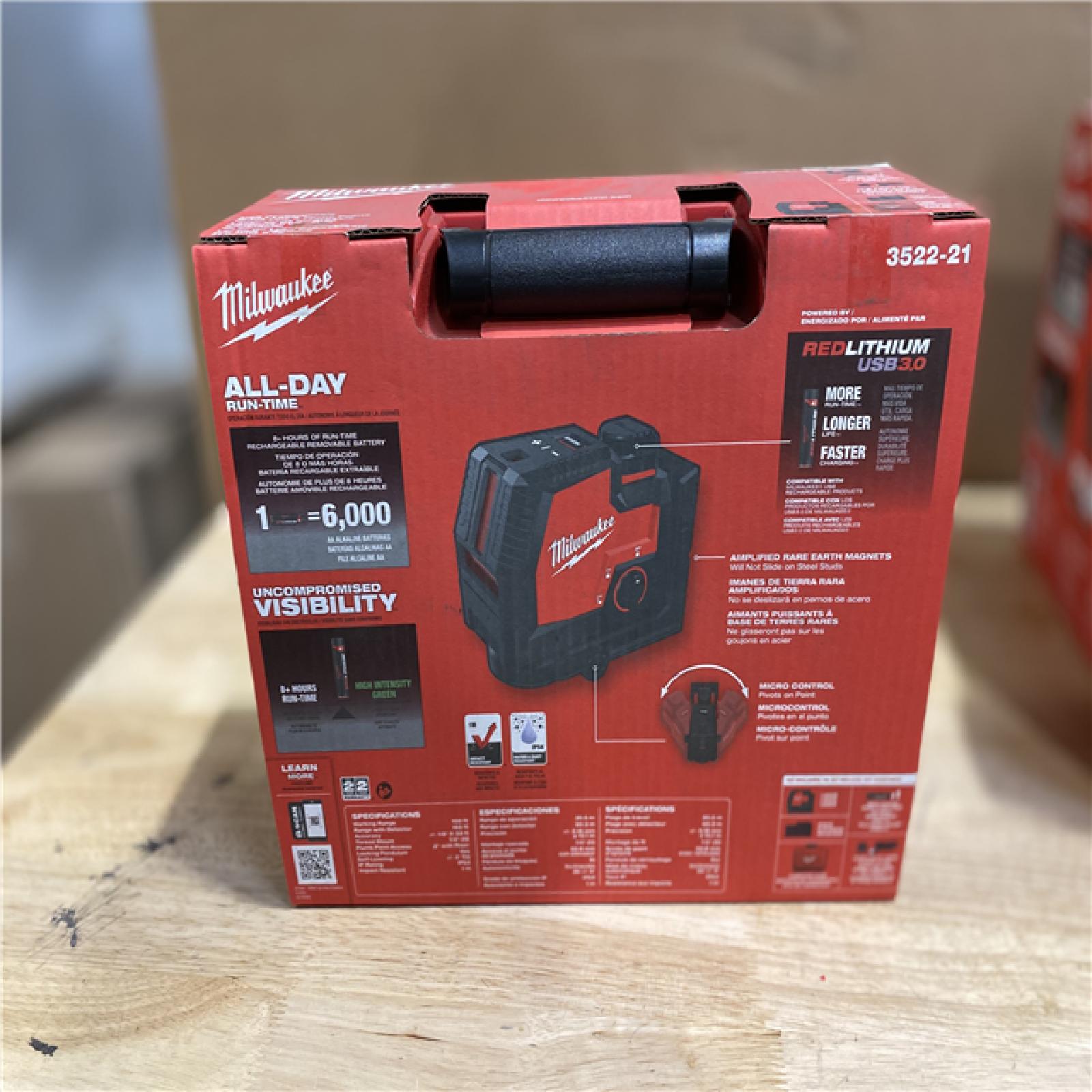 NEW! - Milwaukee Green 100 ft. Cross Line and Plumb Points Rechargeable Laser Level with REDLITHIUM Lithium-Ion USB Battery and Charger