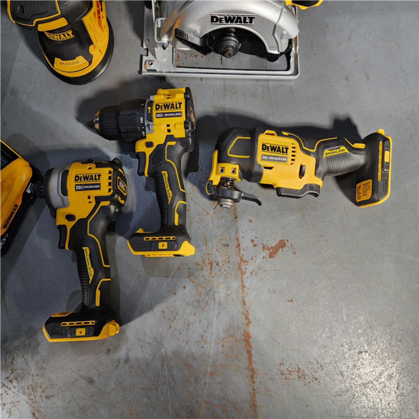 HOUSTON LOCATION - AS-IS Dewalt 20-Volt MAX ToughSystem Lithium-Ion 5-Tool Cordless Combo Kit