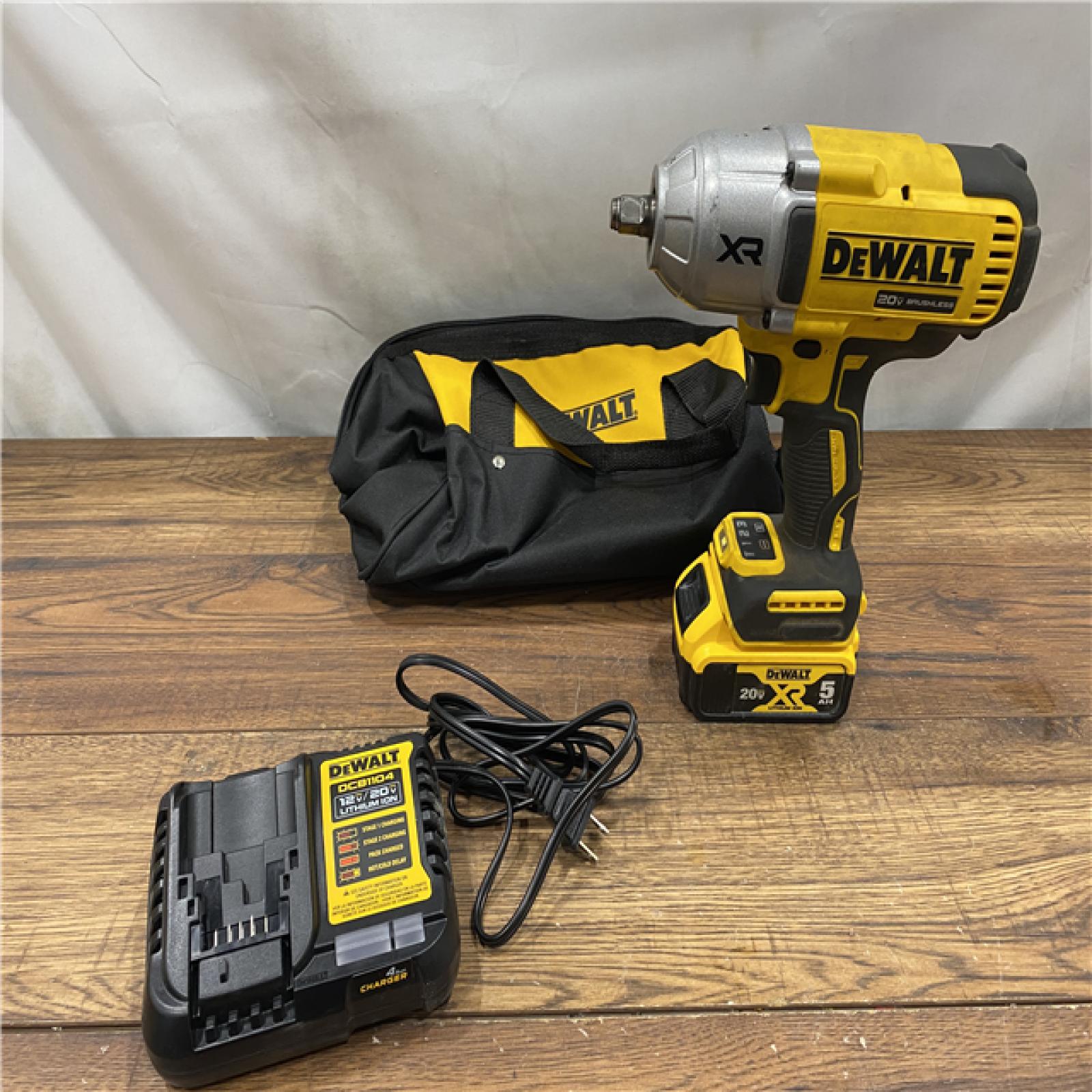 AS IS DEWALT 20V MAX* XR 1/2  High Torque Impact Wrench with Hog Ring Anvil