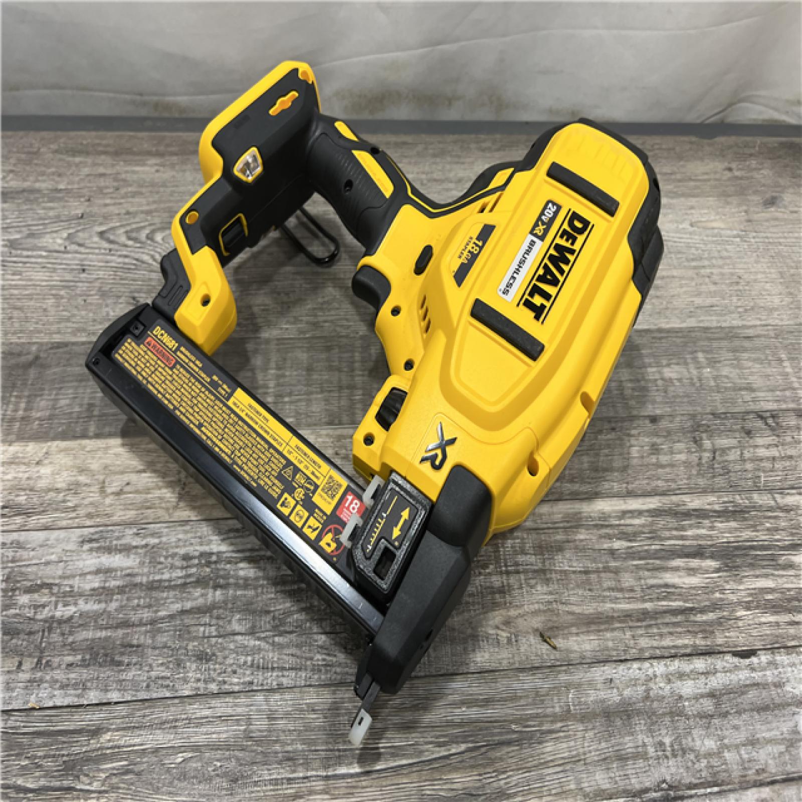 AS-IS DEWALT 20V MAX XR Lithium-Ion Cordless 18-Gauge Narrow Crown Stapler Kit with 2.0Ah Battery, Charger and Contractor Bag