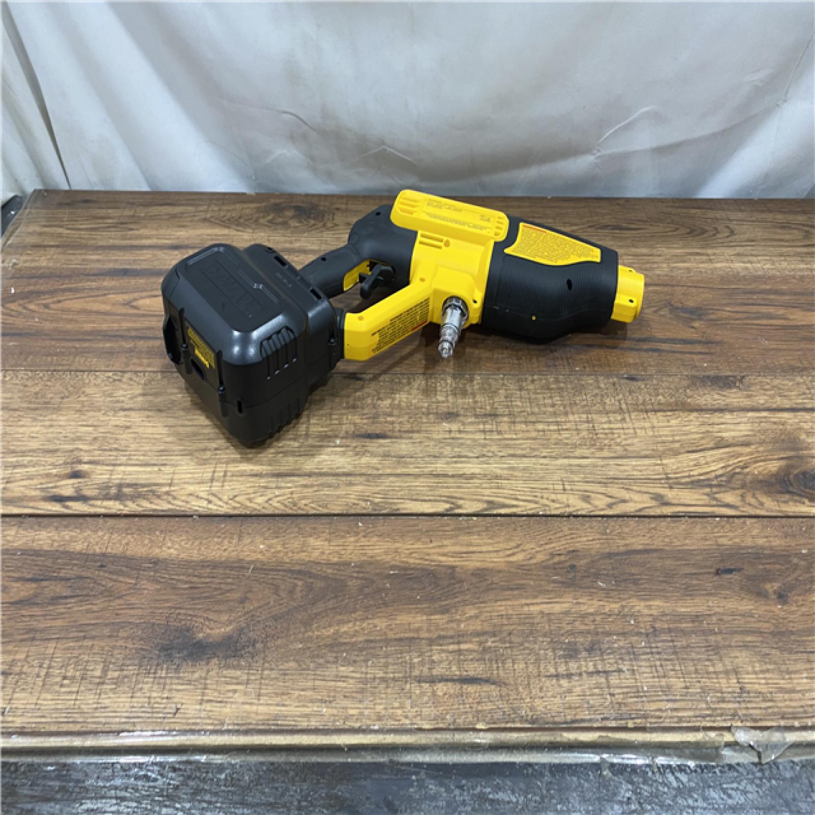 AS-IS DEWALT 20V MAX 550 PSI 1.0 GPM Cold Water Cordless Battery Power Cleaner with 4 Nozzles (Tool Only)