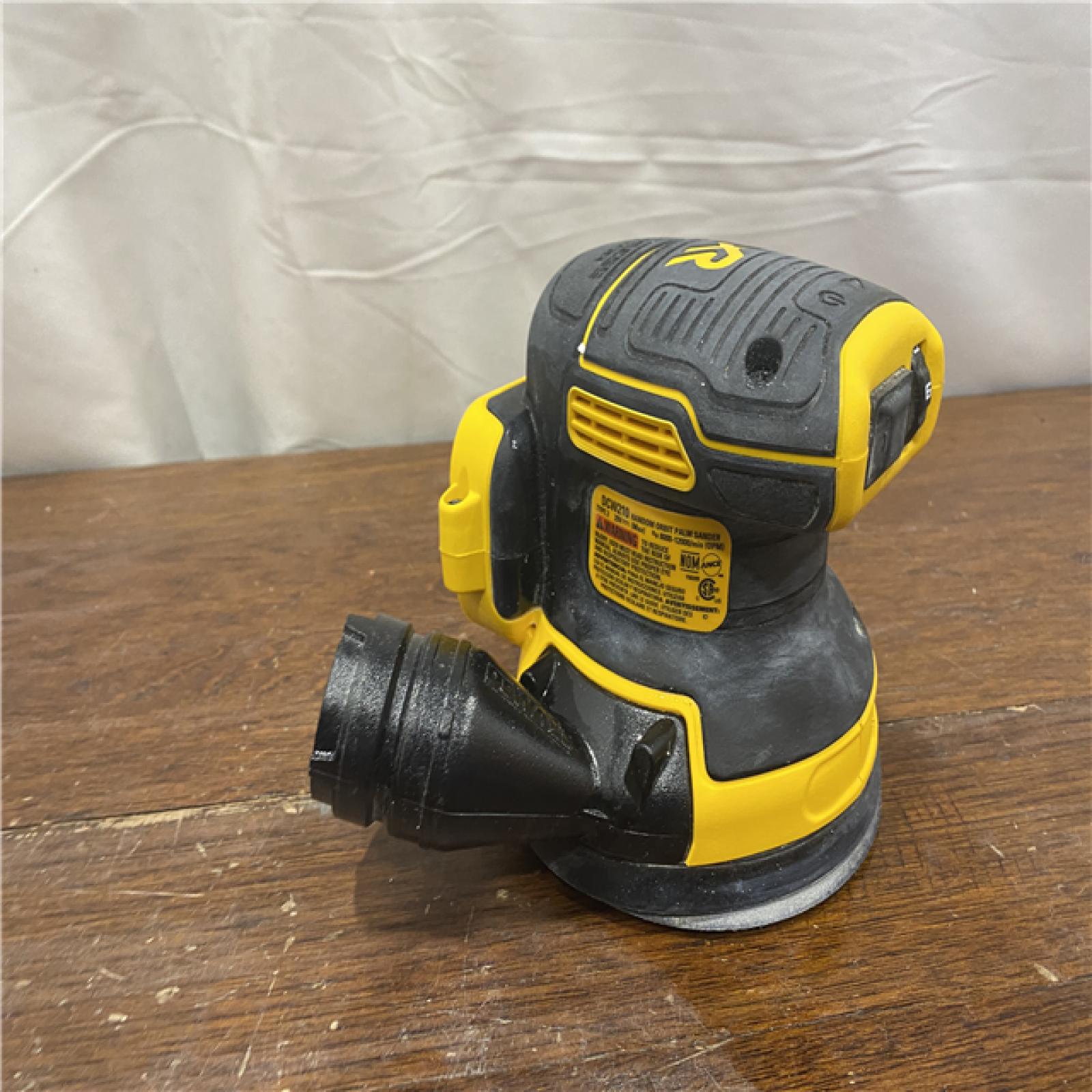 AS-IS DEWALT 20V MAX XR Cordless Brushless 5 in. Random Orbital Sander (Tool Only)