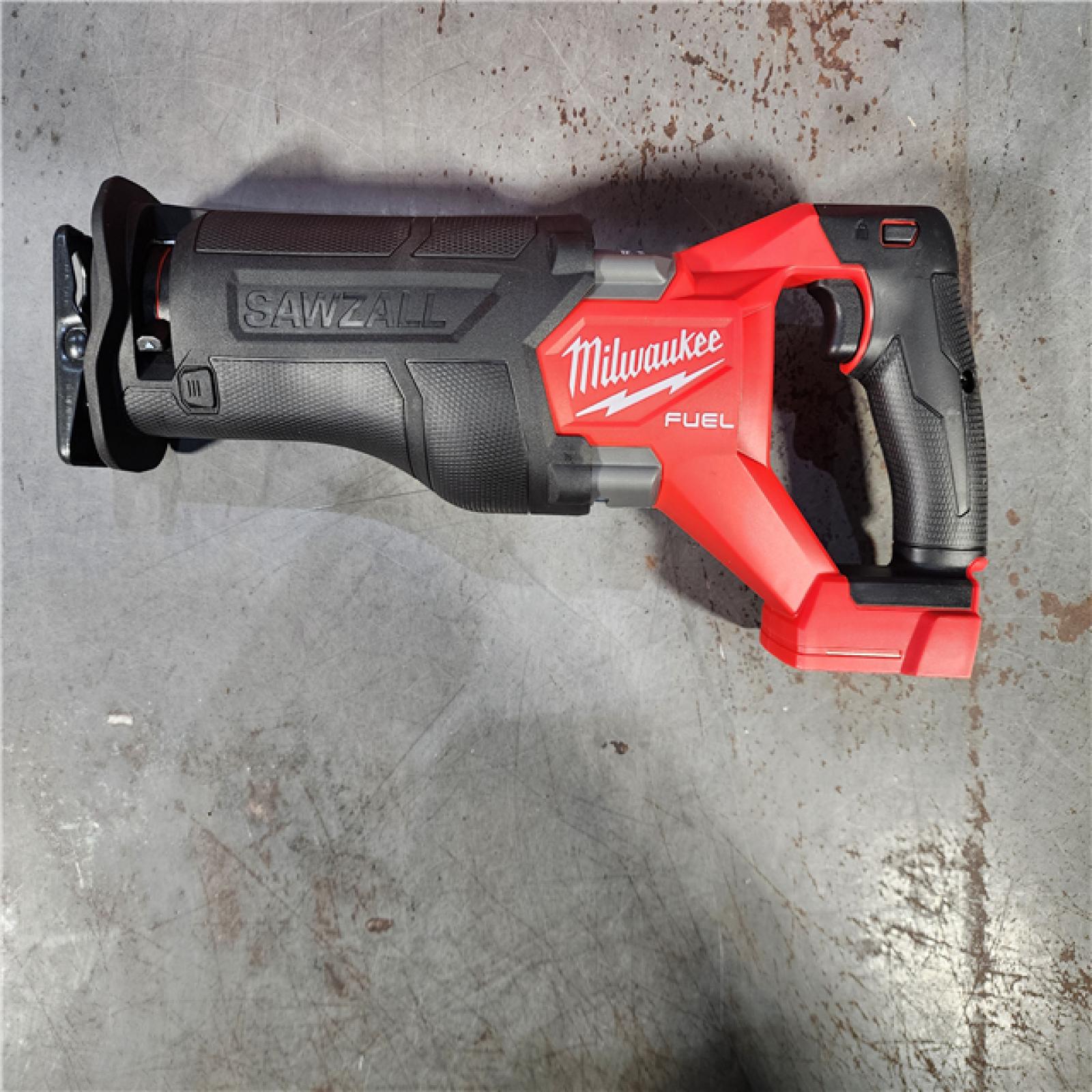 HOUSTON LOCATION - AS-IS (APPEARS LIKE NEW) Milwaukee M18 18V Fuel Sawzall 1-1/4  Reciprocating Saw Cordless Lithium-Ion Brushless 2821-20 (TOOL ONLY)