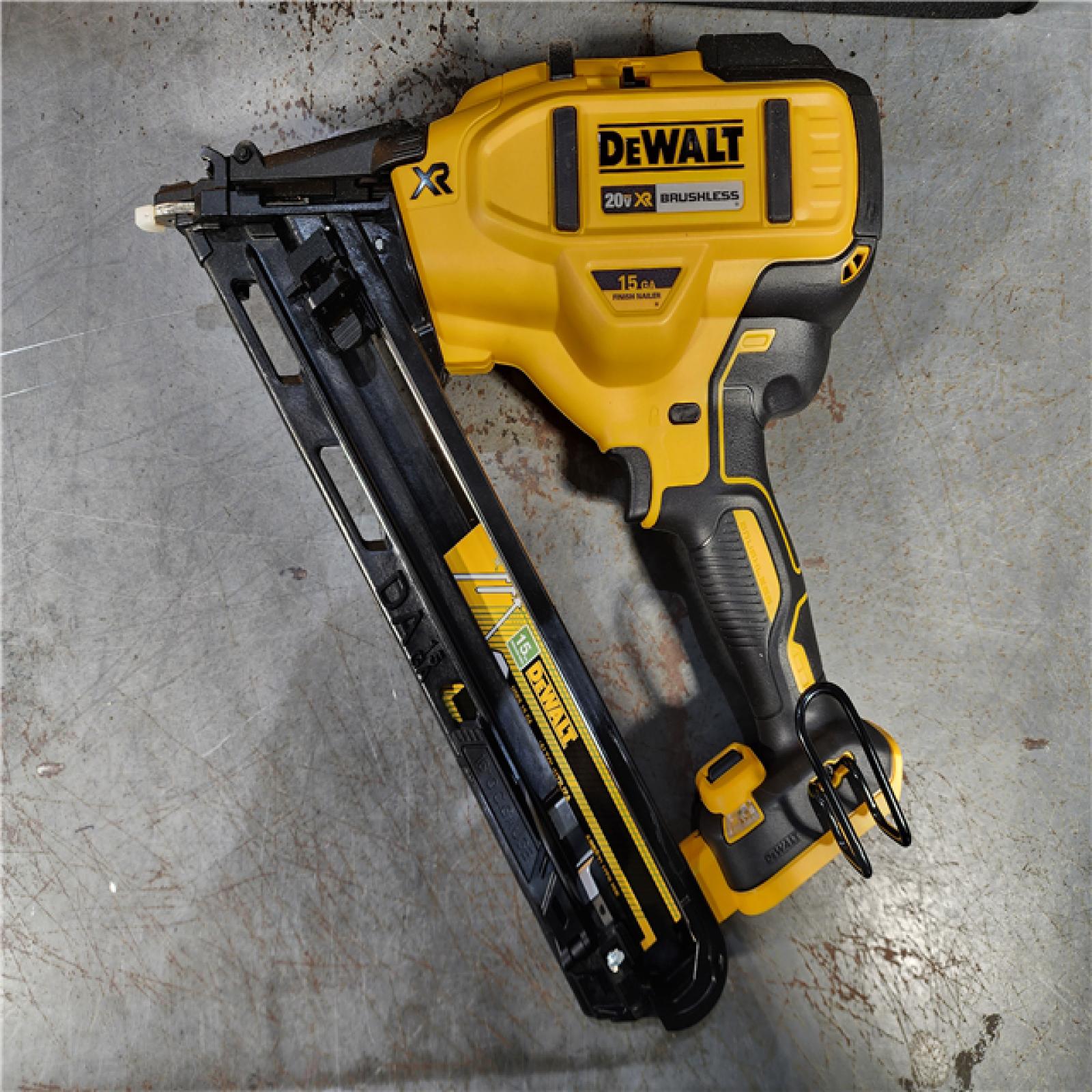 HOUSTON LOCATION - AS-IS (APPEARS LIKE NEW) DEWALT 20V MAX XR 15 Ga. Cordless 34 Deg Nailer 20 V