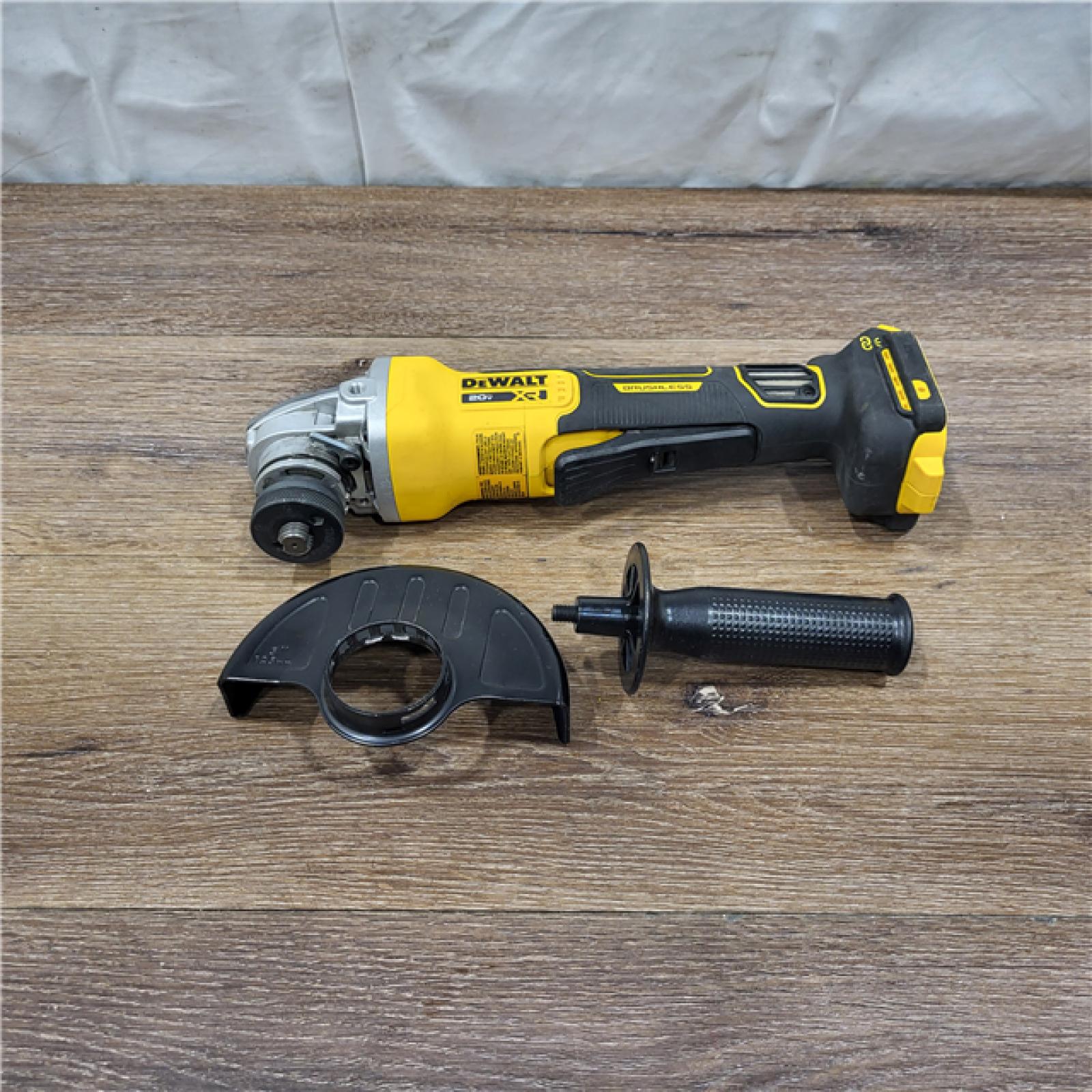 AS-IS 20V XR Cordless 4-1/2. in. to 5 in. Variable Speed Angle Grinder (Tool Only)