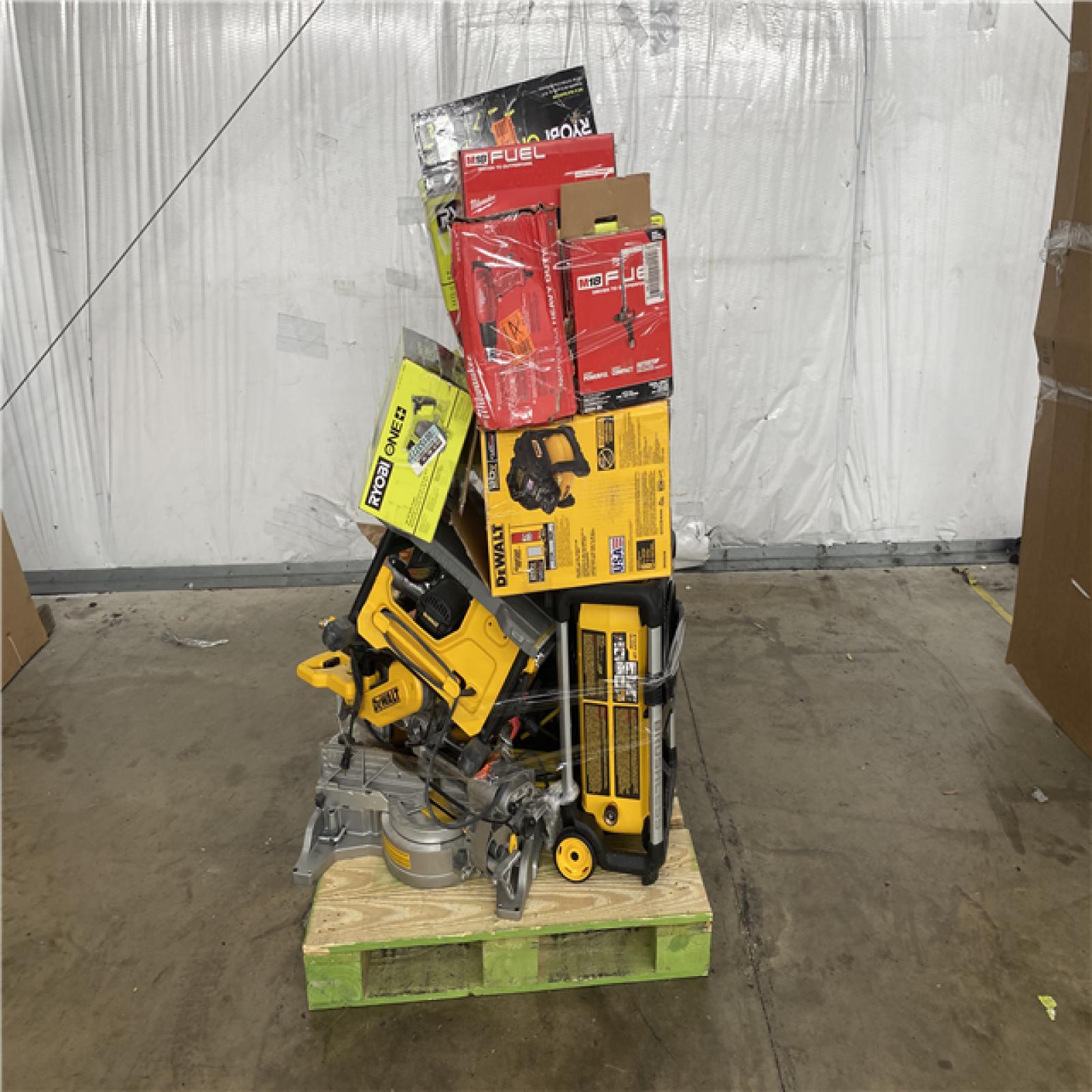 Houston Location AS IS - Tool Pallet