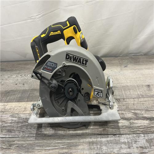 AS-IS 20V MAX Cordless Brushless 7-1/4 in. Sidewinder Style Circular Saw with FLEXVOLT ADVANTAGE (Tool Only)