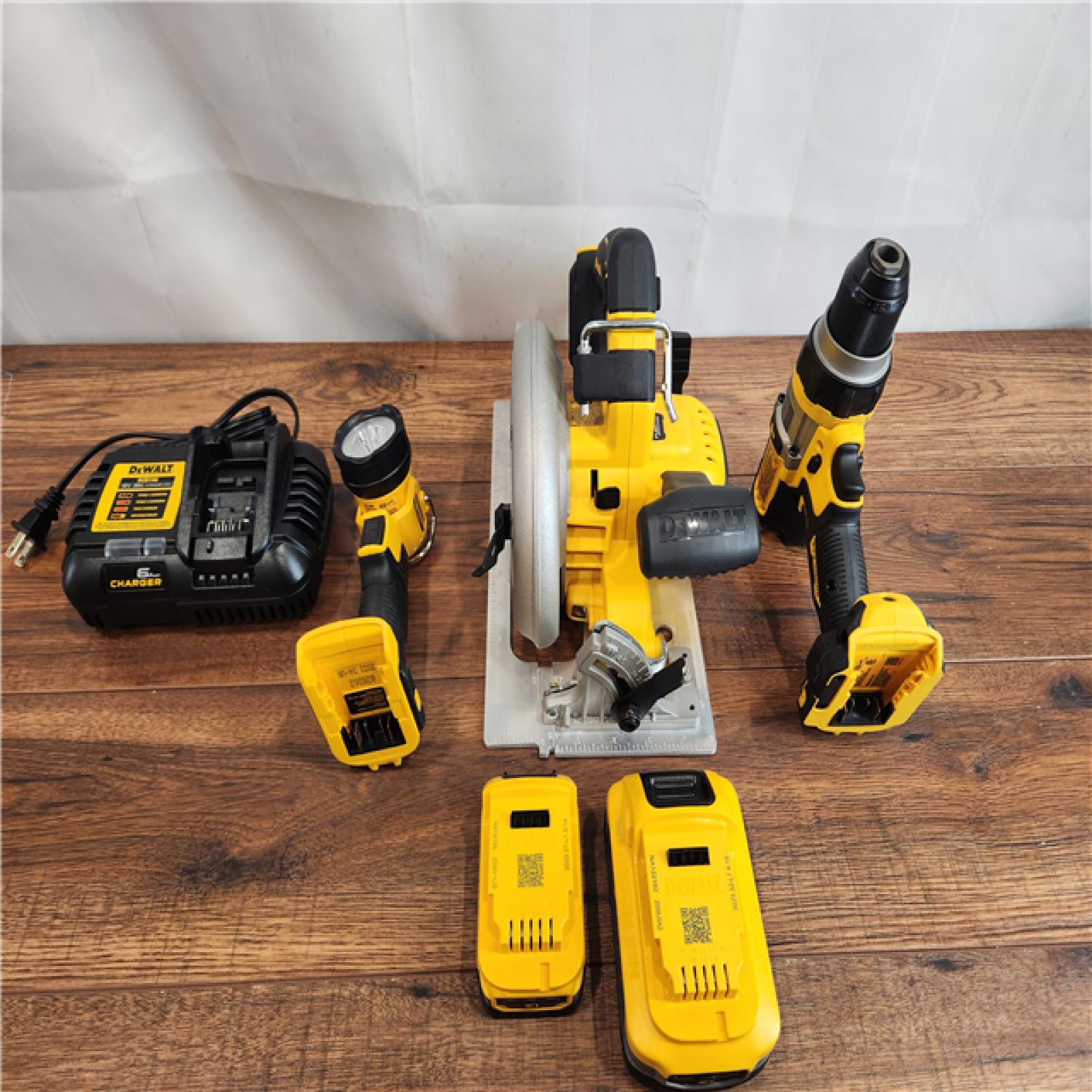 AS-IS DeWalt 20V MAX PowerStack Brushless Cordless (3-Tool) Combo Kit