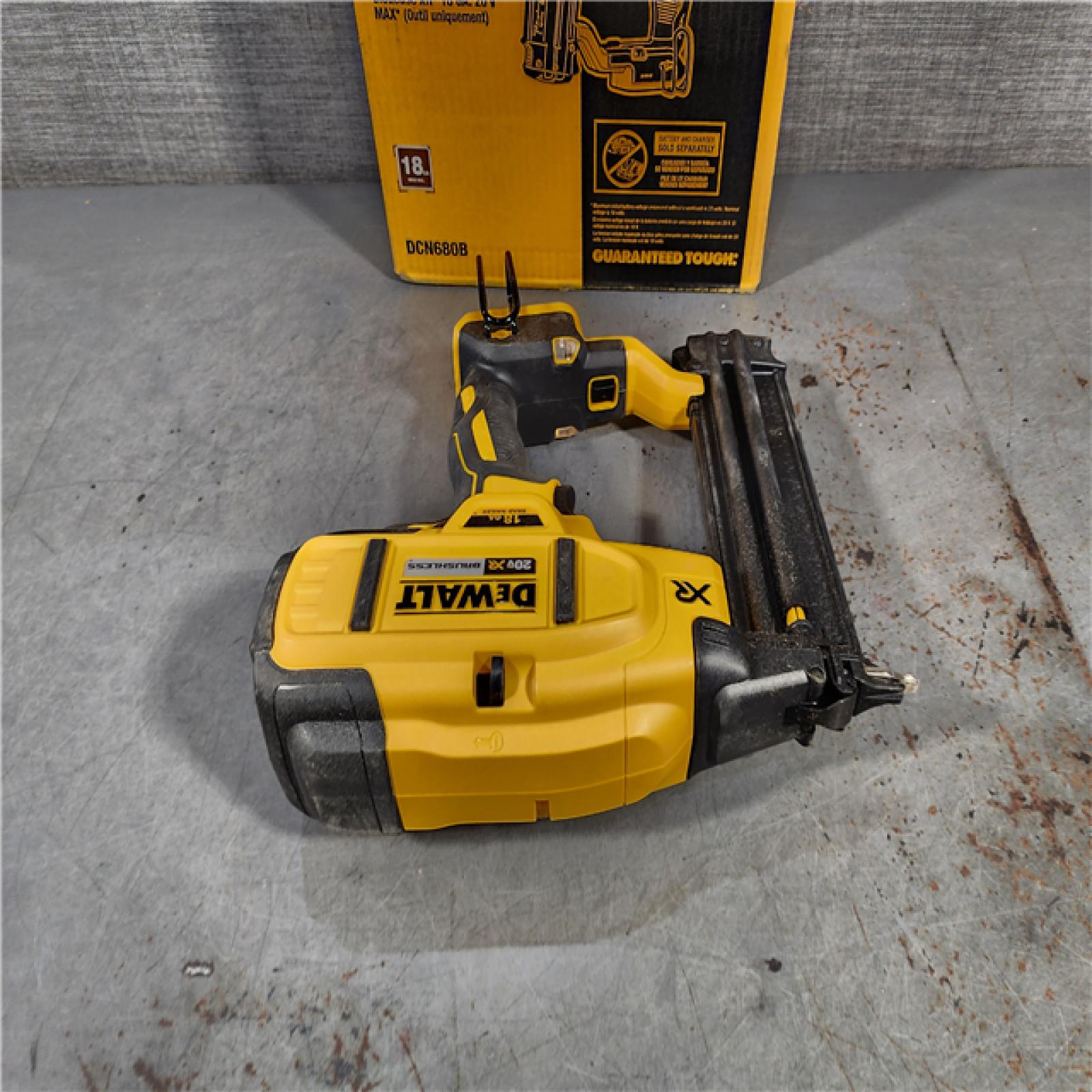 HOUSTON LOCATION - AS-IS DeWalt 20V MAX XR Lithium-Ion Electric Cordless 18-Gauge Brad Nailer (Tool Only)